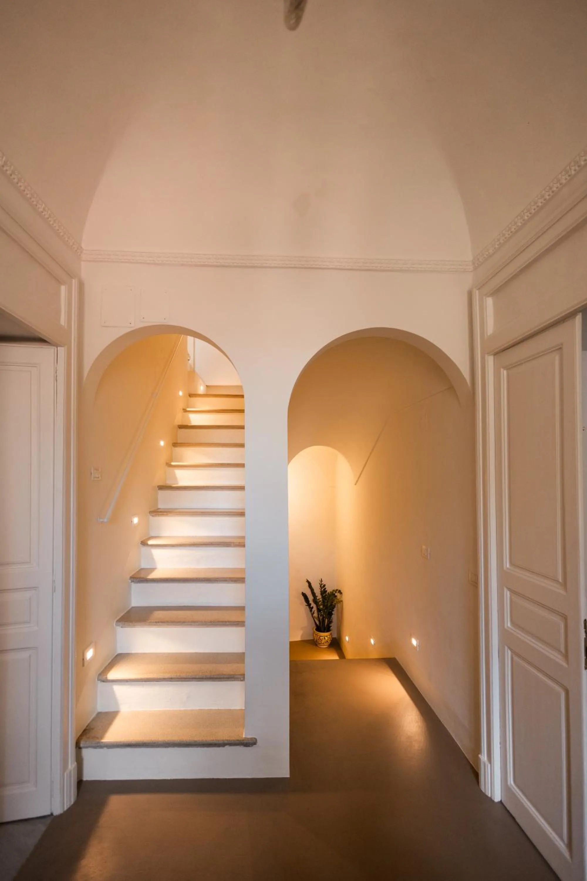 Facade/entrance in Bianko EcoChic