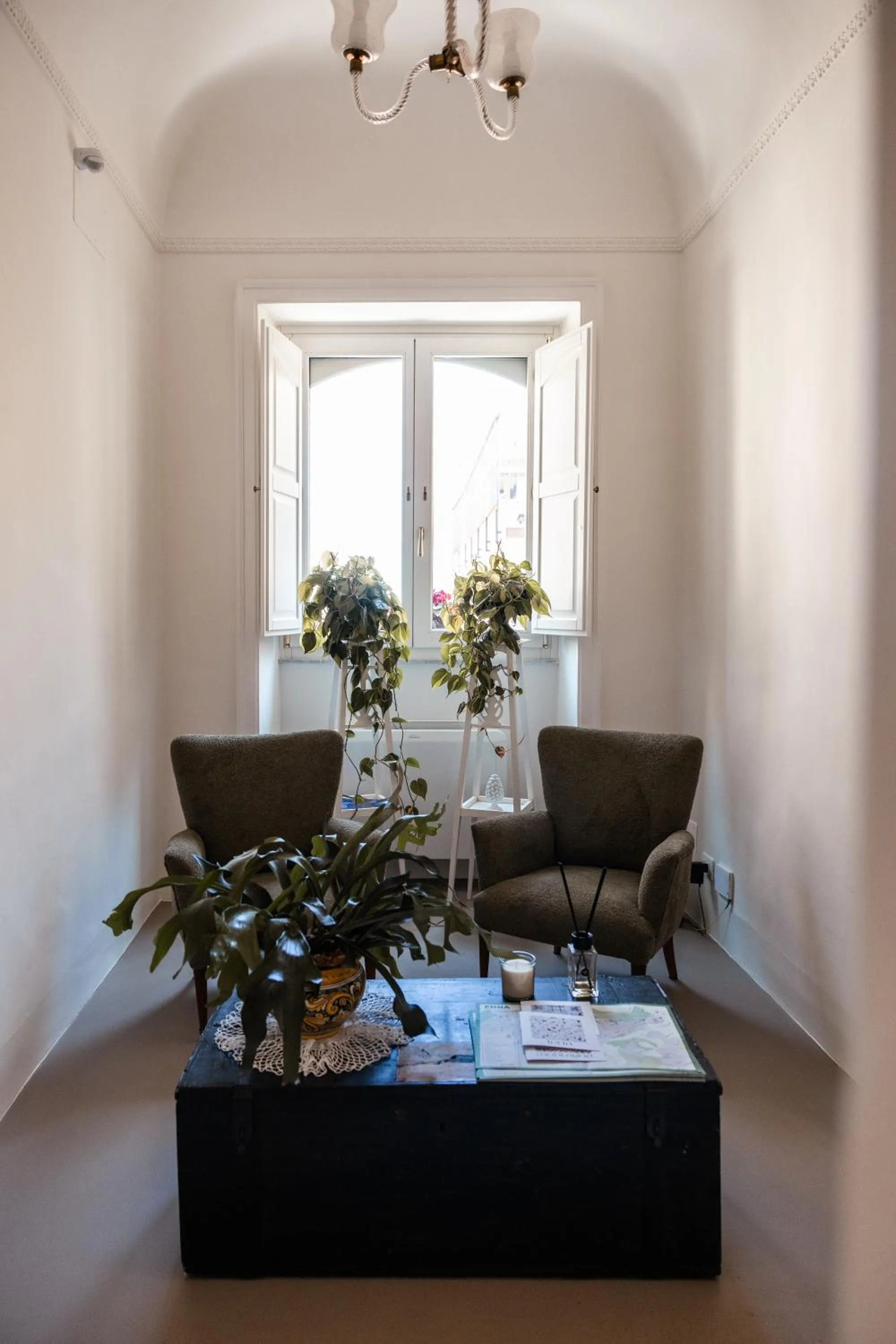 Living room in Bianko EcoChic