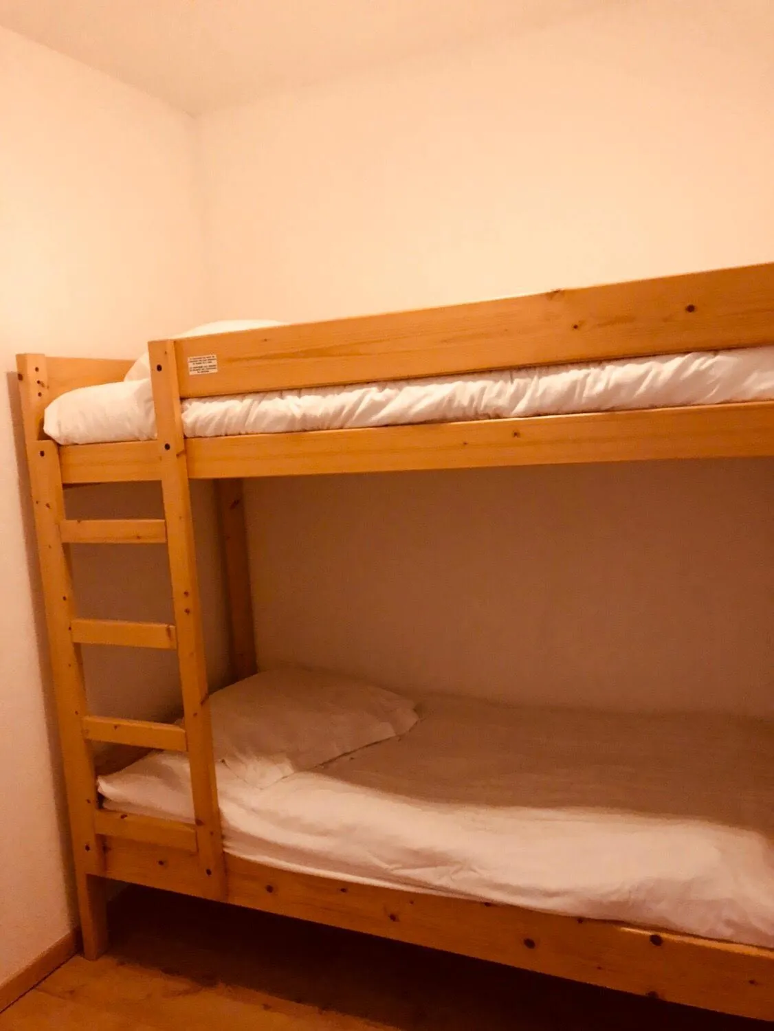 bunk bed, Bed in Le Champ des Lys