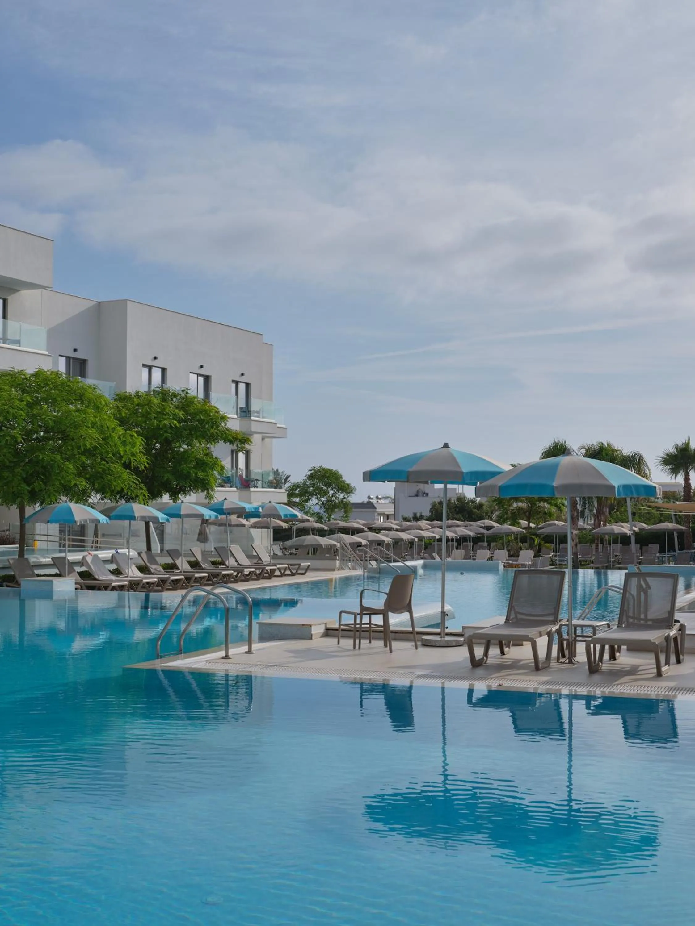 Swimming pool in Atlantica Aqua Blue