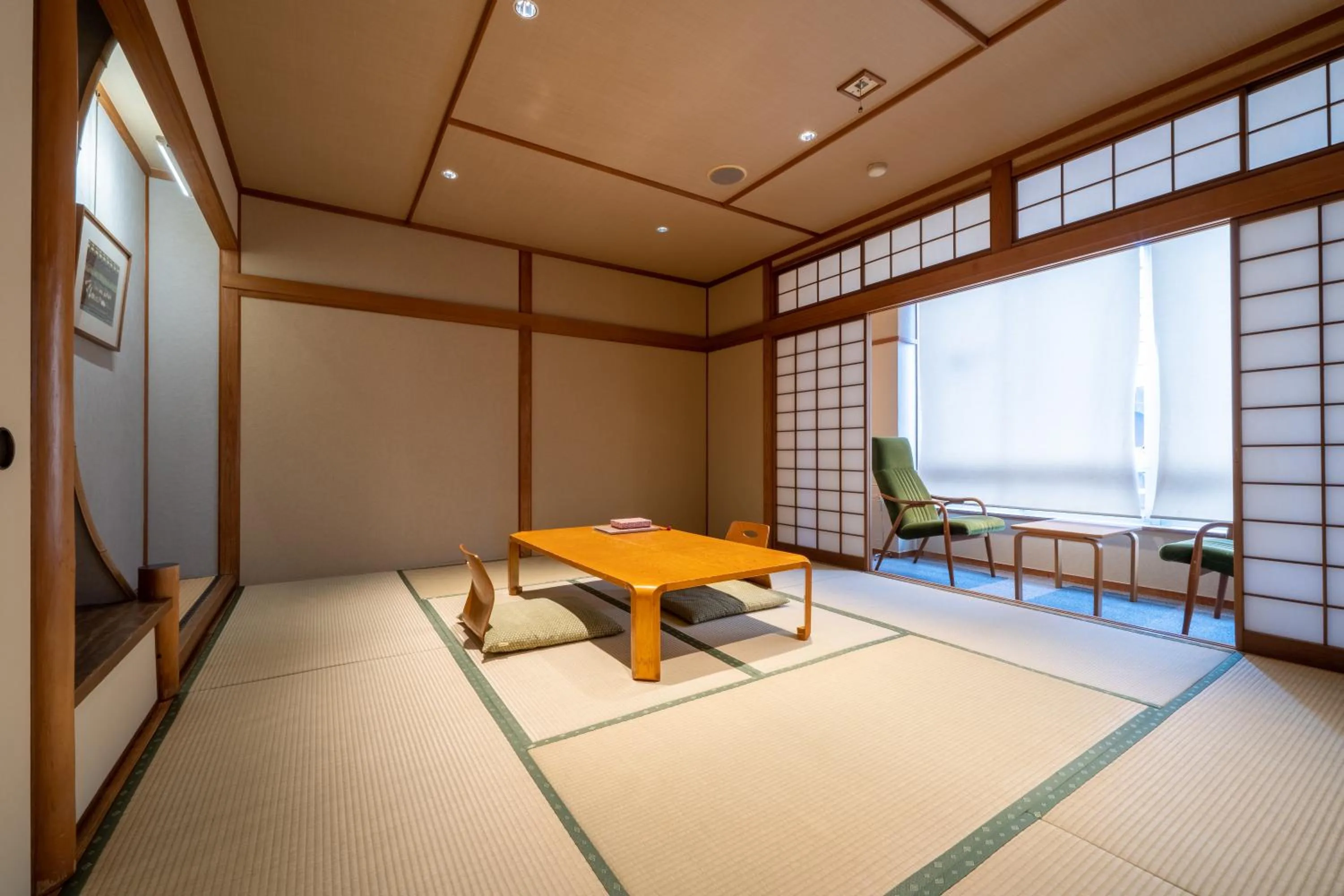 Photo of the whole room in Ryokan Ryokufuso
