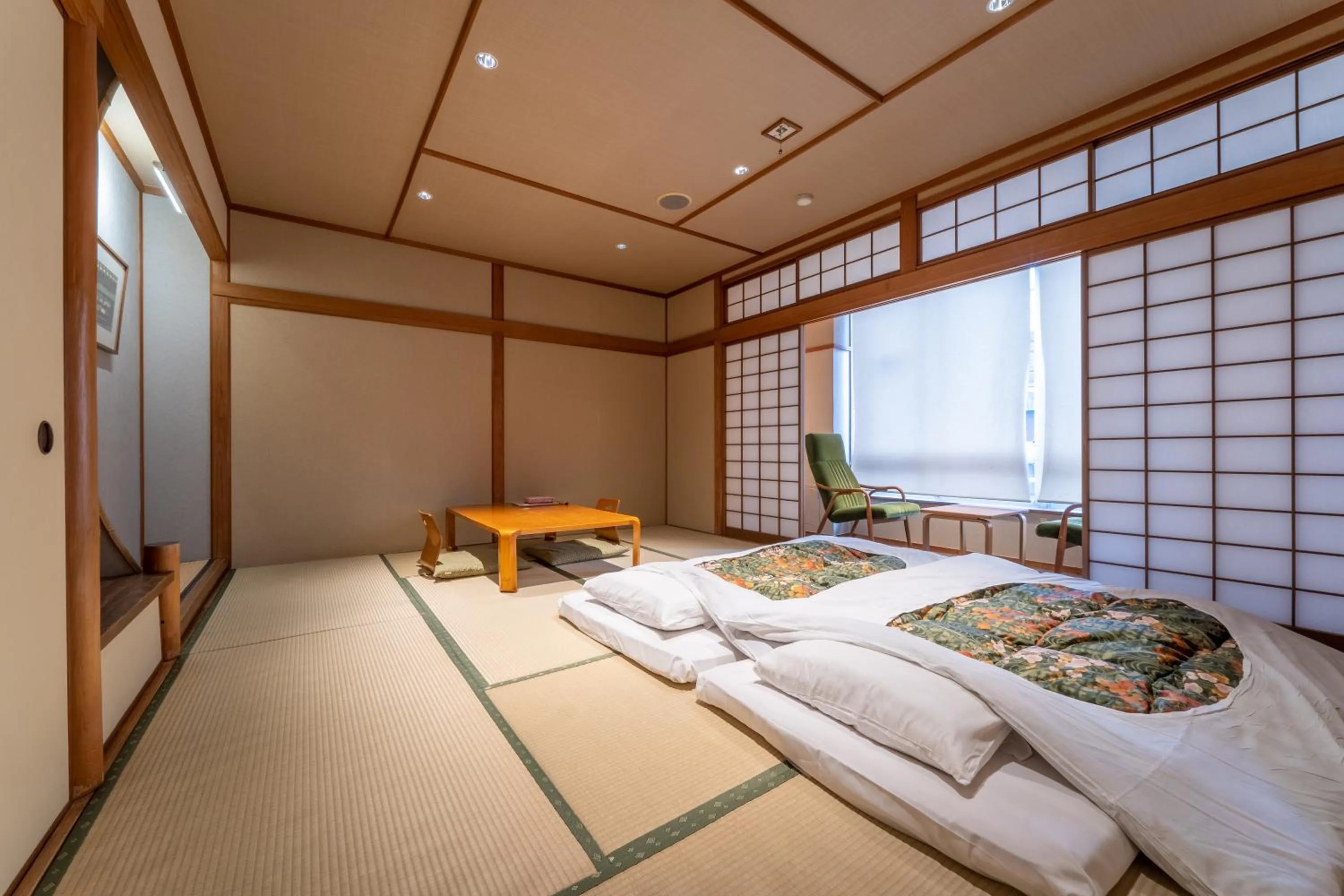 Photo of the whole room, Bed in Ryokan Ryokufuso
