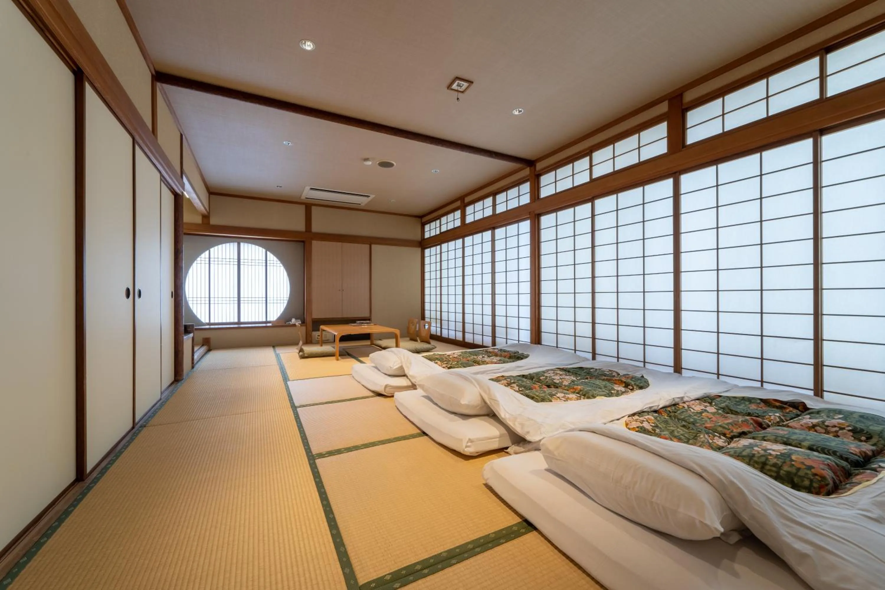 Photo of the whole room, Bed in Ryokan Ryokufuso