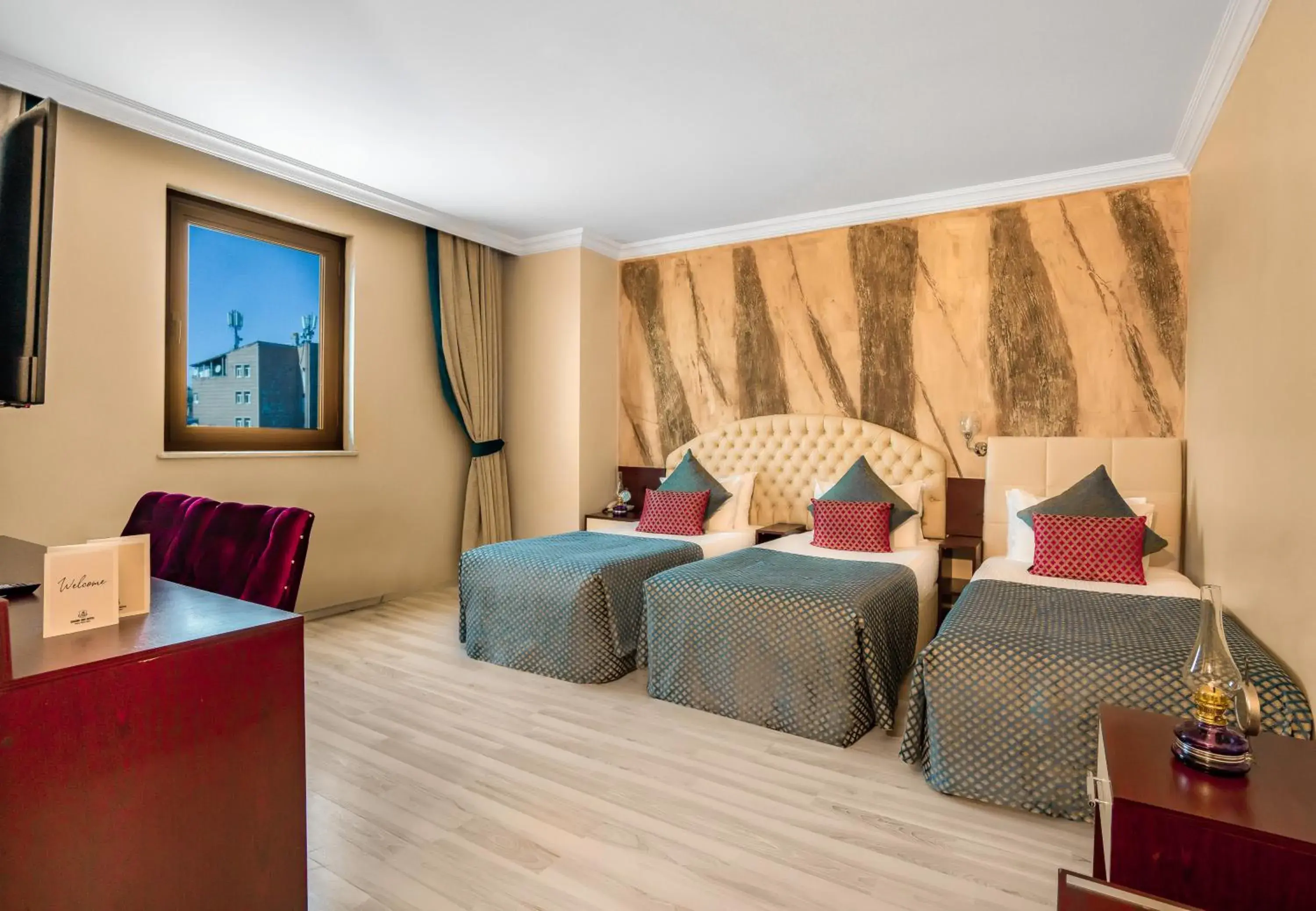 Triple Room in GRAND ANİ HOTEL Triple Room in GRAND ANİ HOTEL