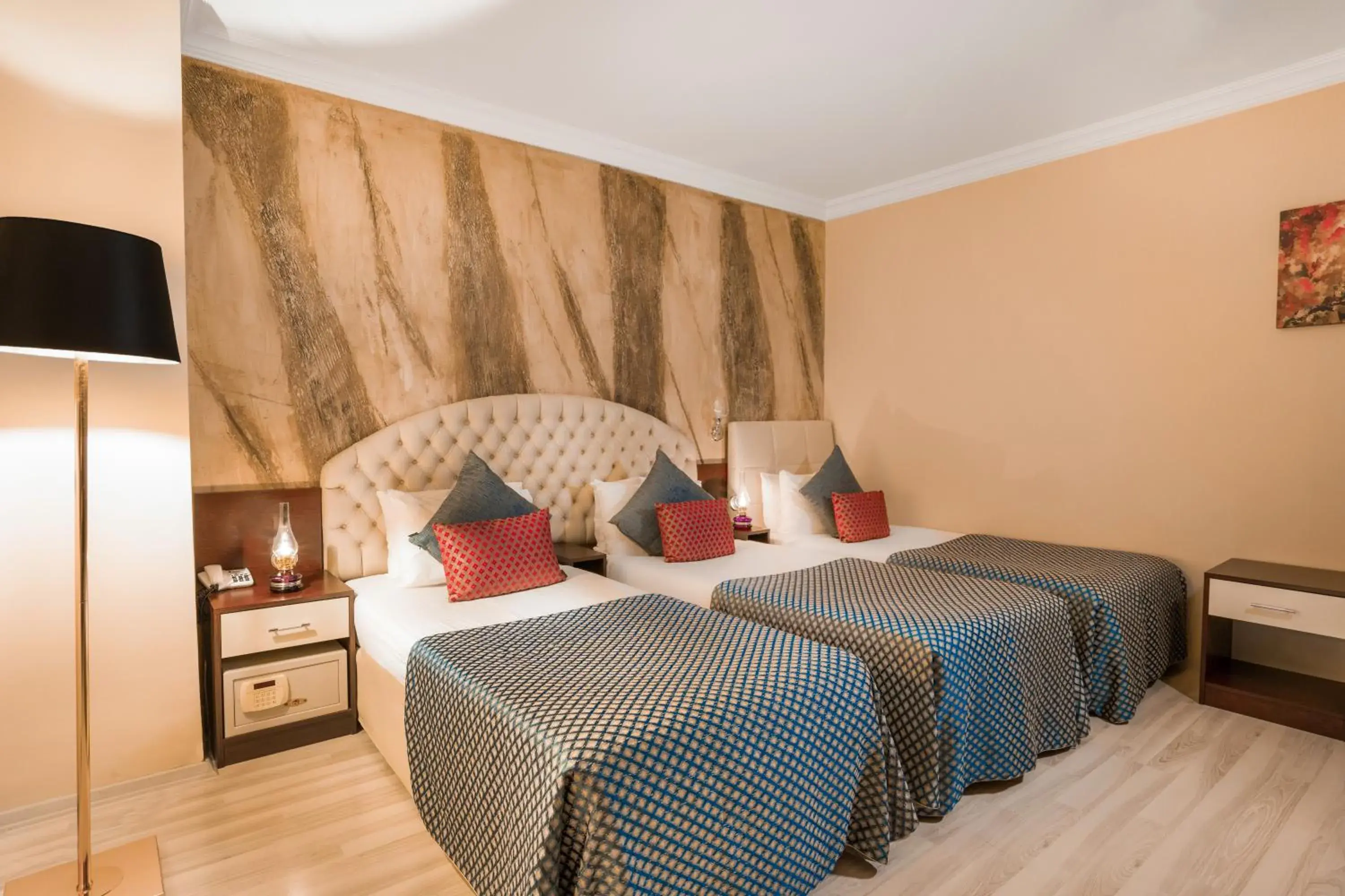 Triple Room in GRAND ANİ HOTEL Triple Room in GRAND ANİ HOTEL