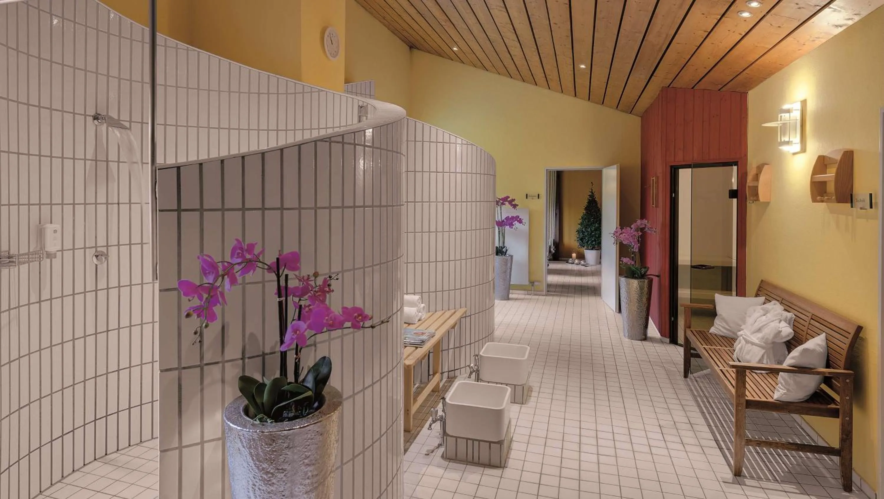 Spa and wellness centre/facilities in Best Western Aparthotel Birnbachhöhe