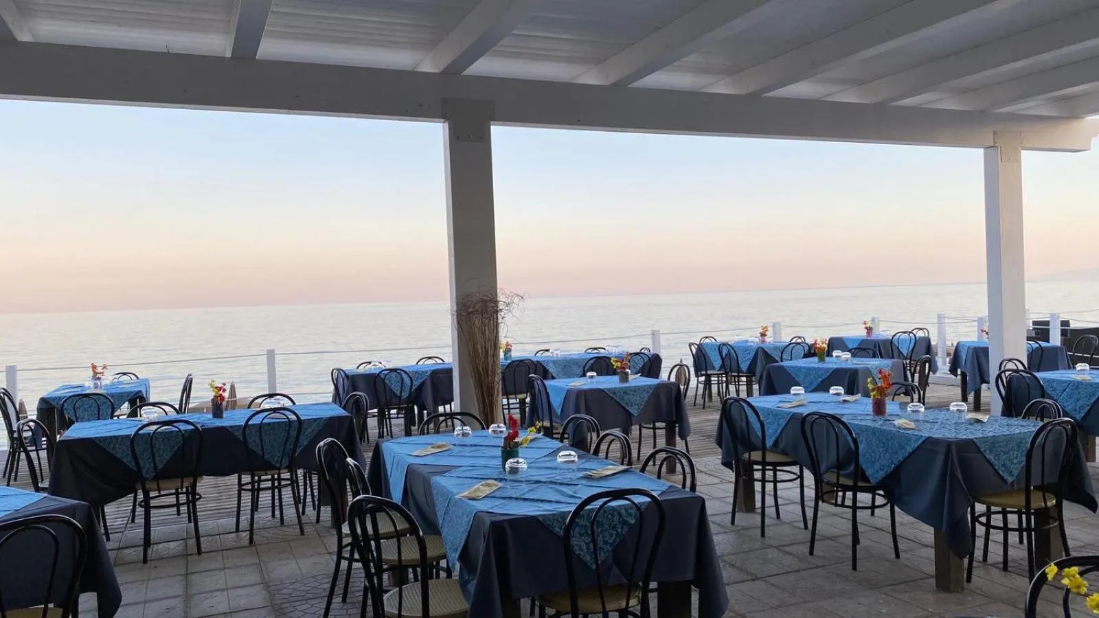 Restaurant/places to eat in Hotel Costa Jonica