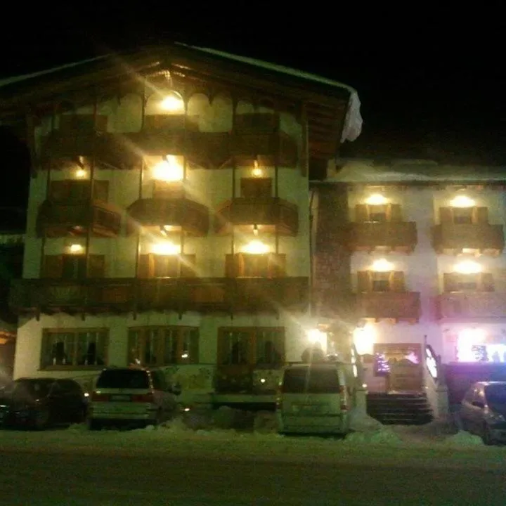 Facade/entrance in Hotel Sole