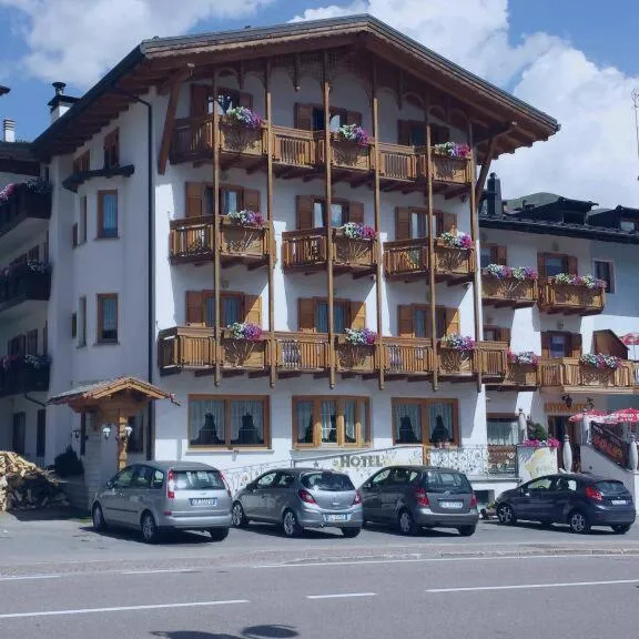Facade/entrance in Hotel Sole