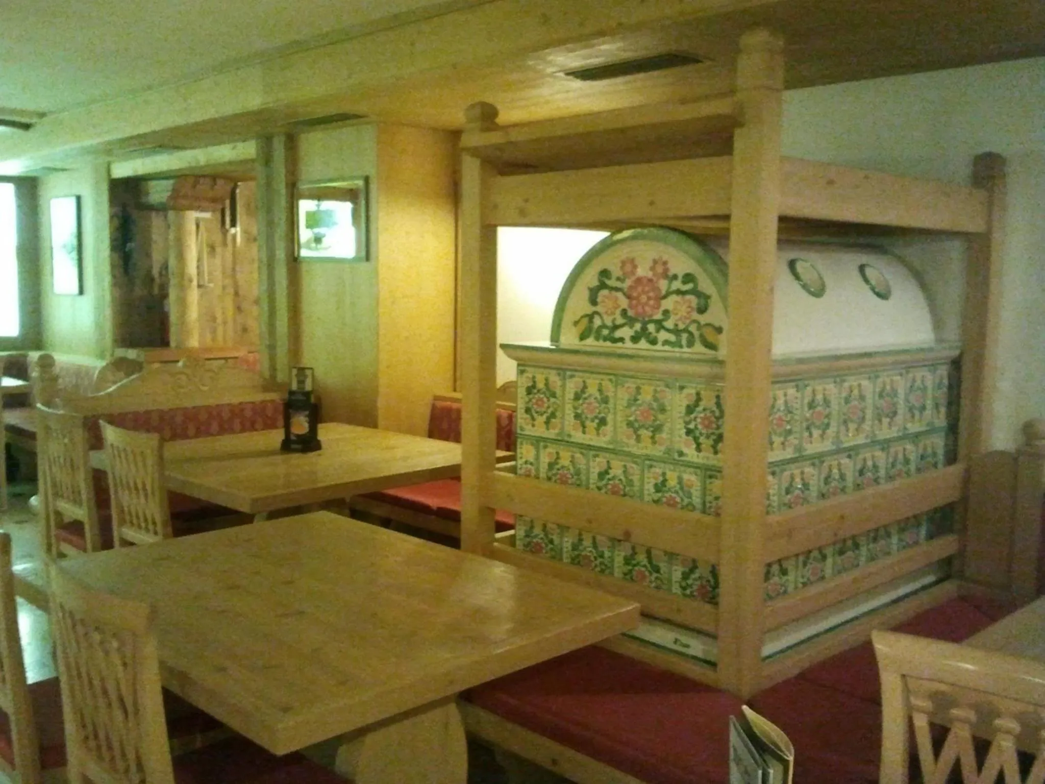 Communal lounge/ TV room in Hotel Sole