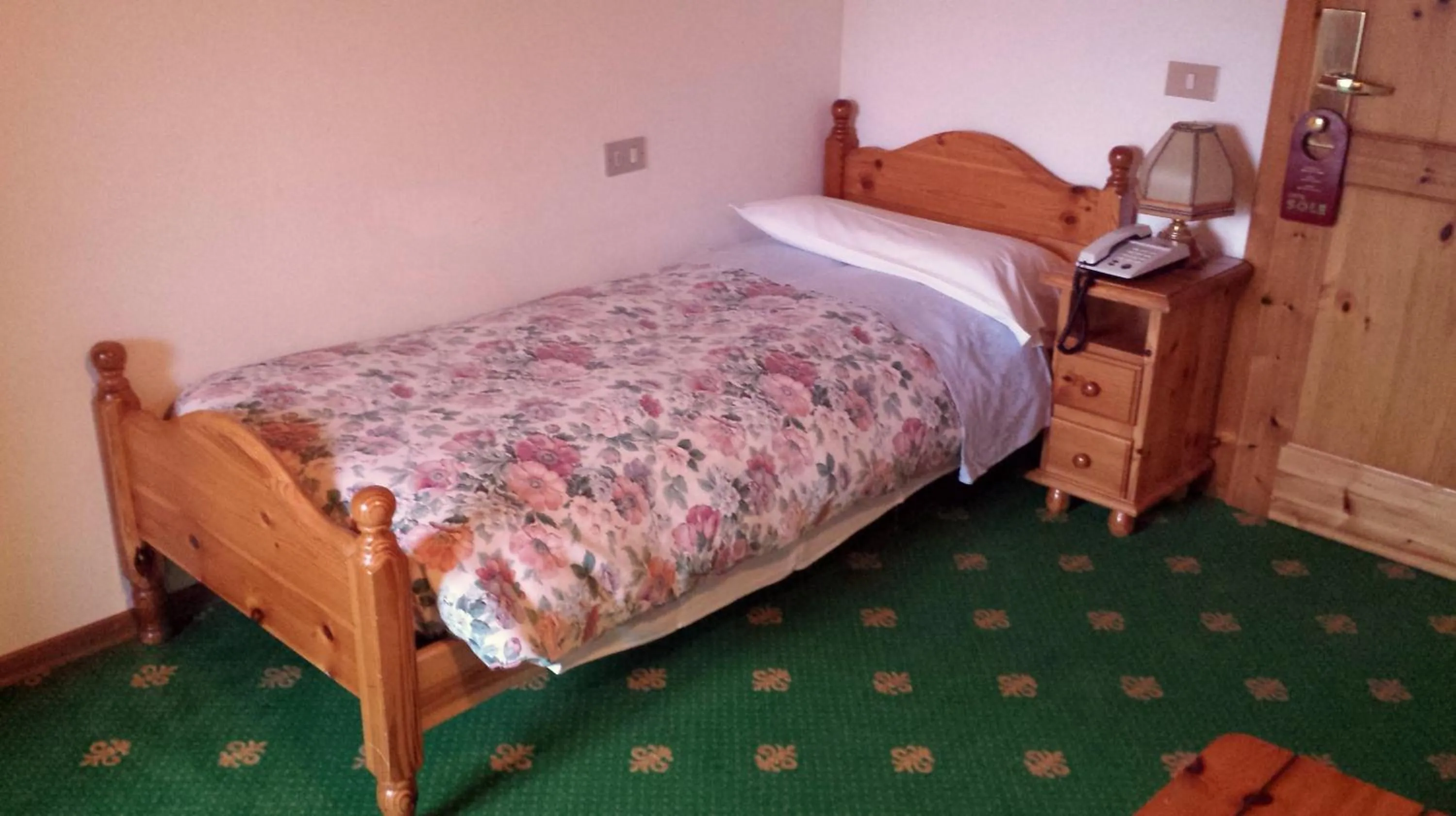 Bed in Hotel Sole