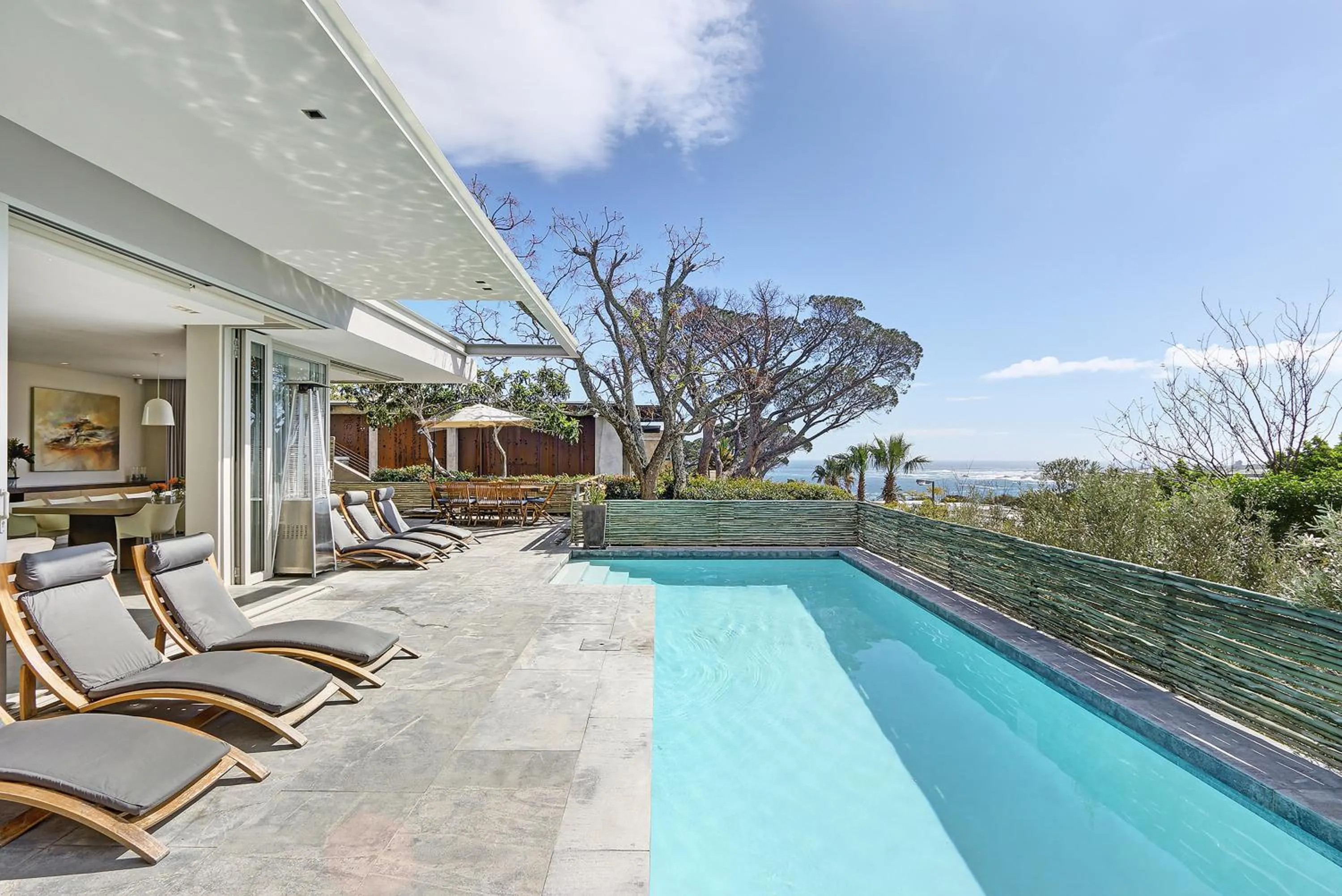 Swimming pool in Blinkwater Villa