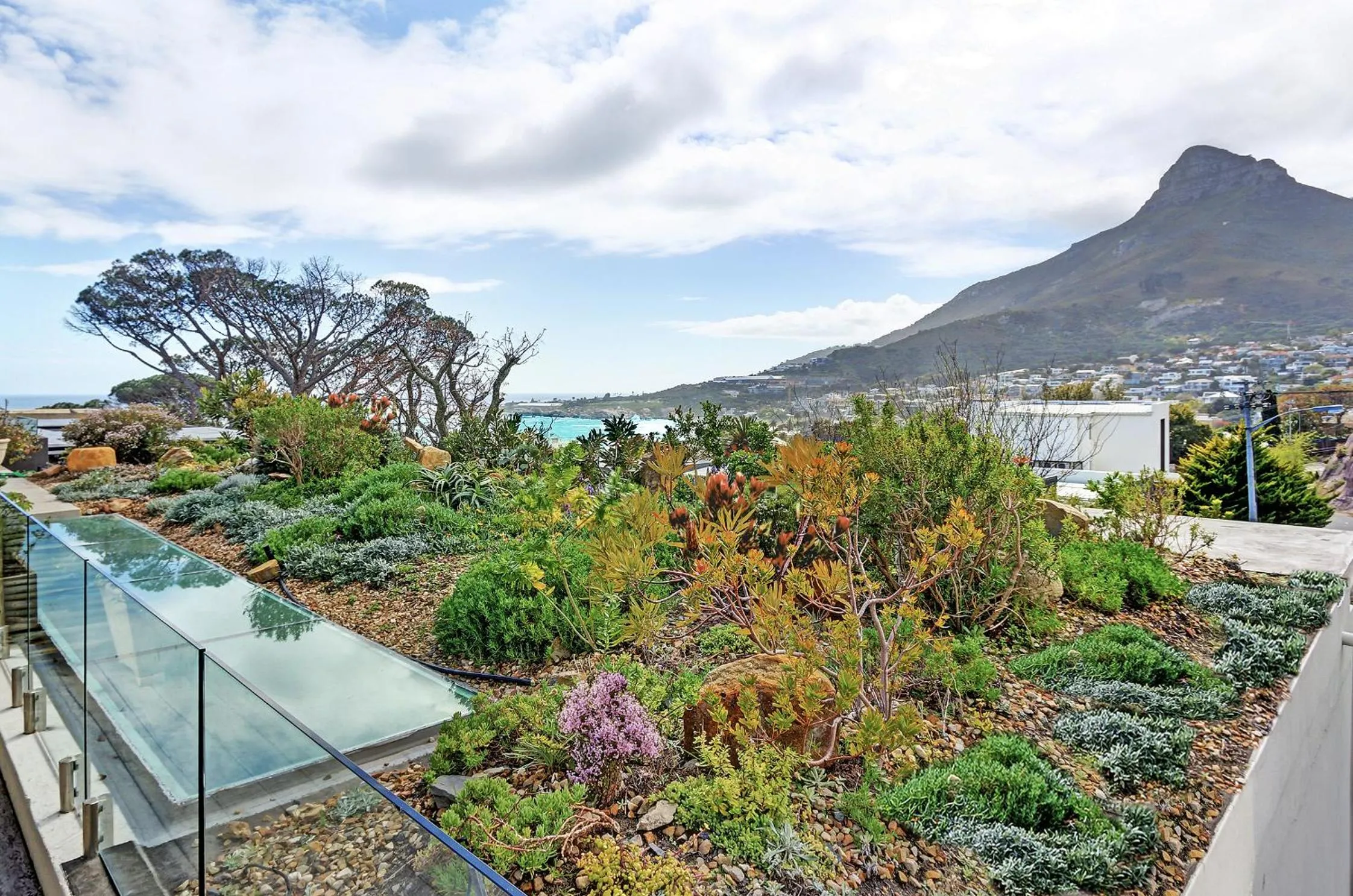 Garden in Blinkwater Villa