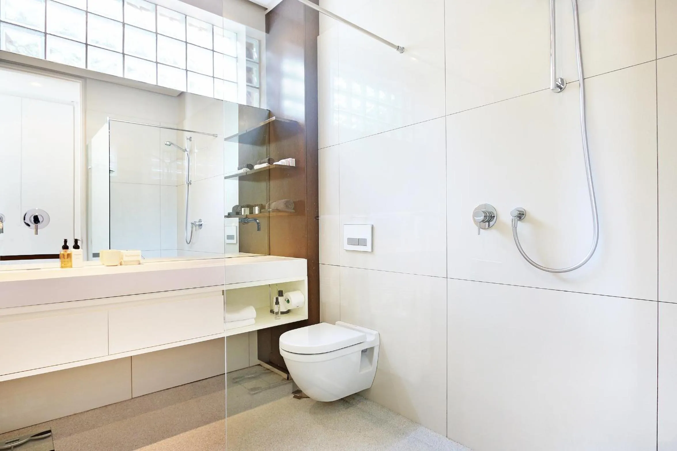 Bathroom in Blinkwater Villa