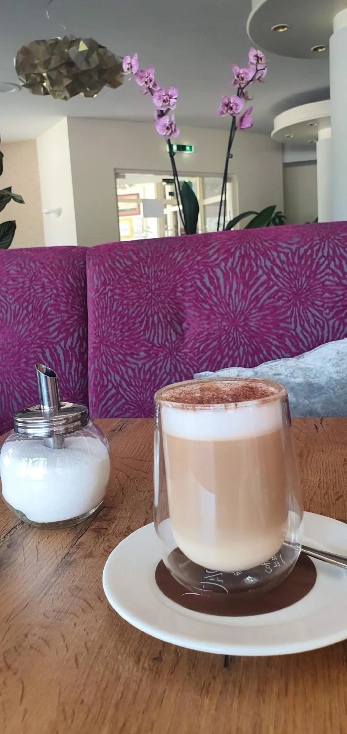 Drinks in Eden Hotel