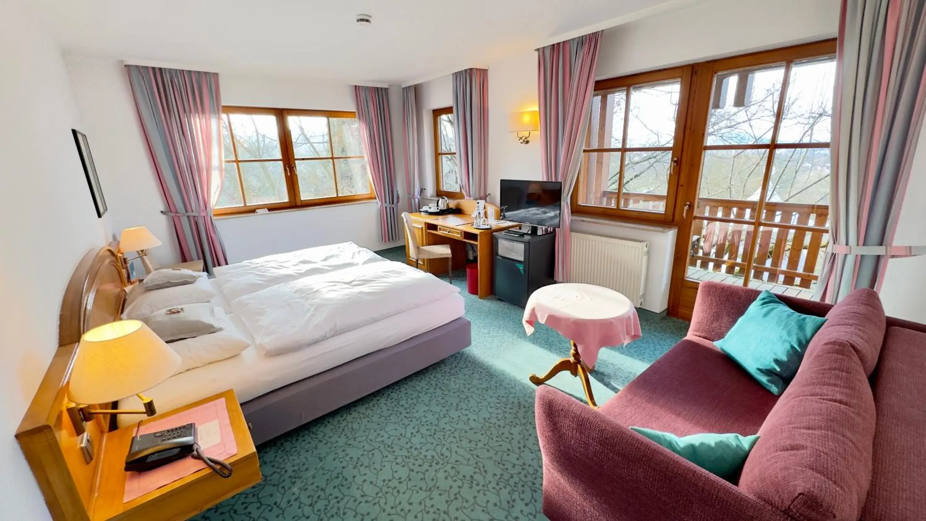 Junior Suite - single occupancy in Hotel und Gutsgaststätte Rappenhof Junior Suite - single occupancy in Hotel und Gutsgaststätte Rappenhof