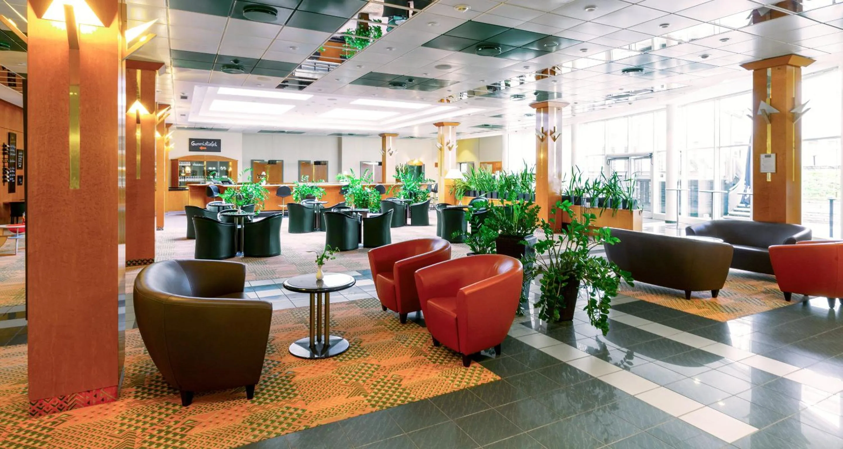 Lobby or reception in Victor's Residenz-Hotel Gera