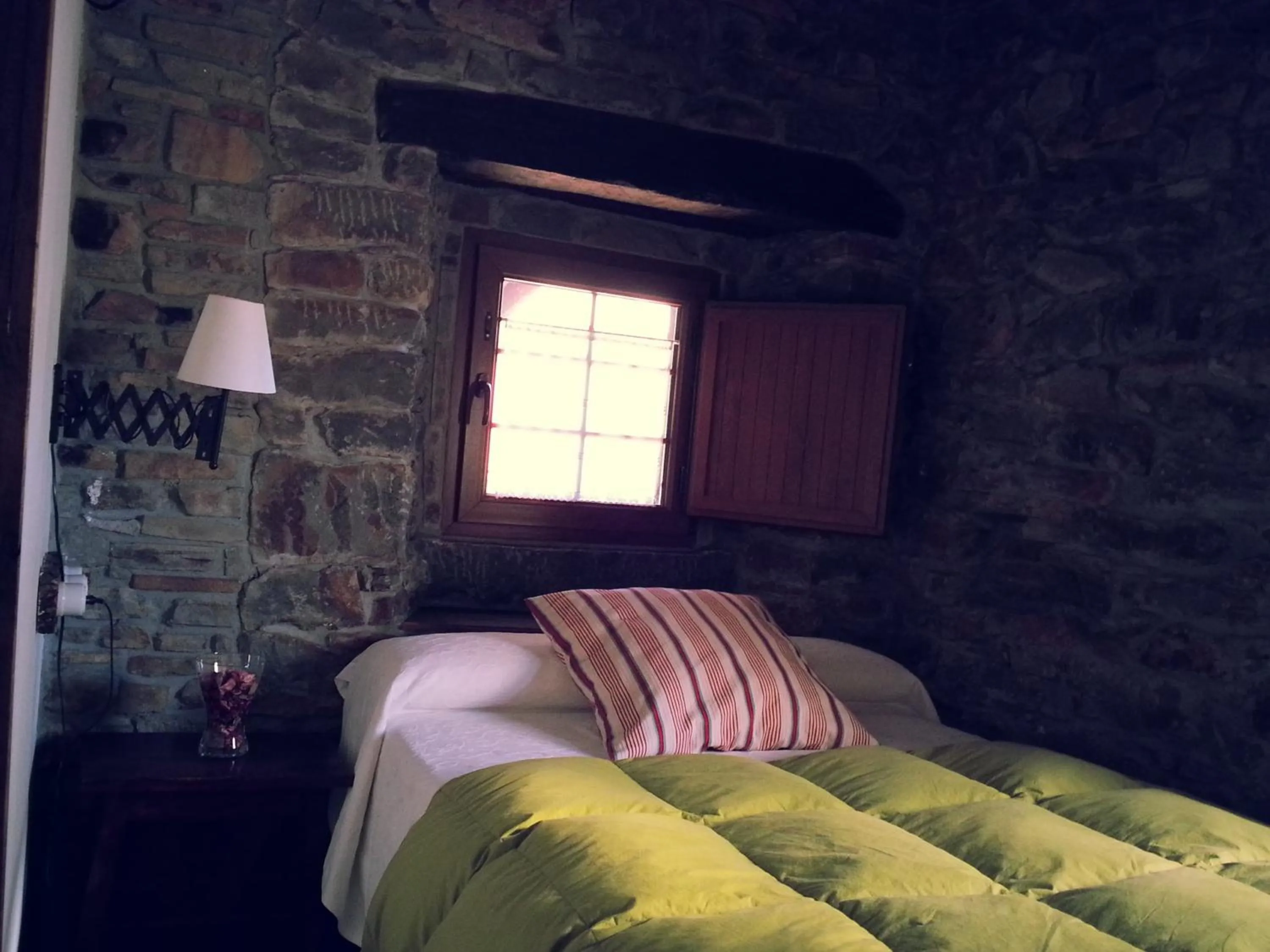 Double Room in Hostal De Montaña La Aldeya