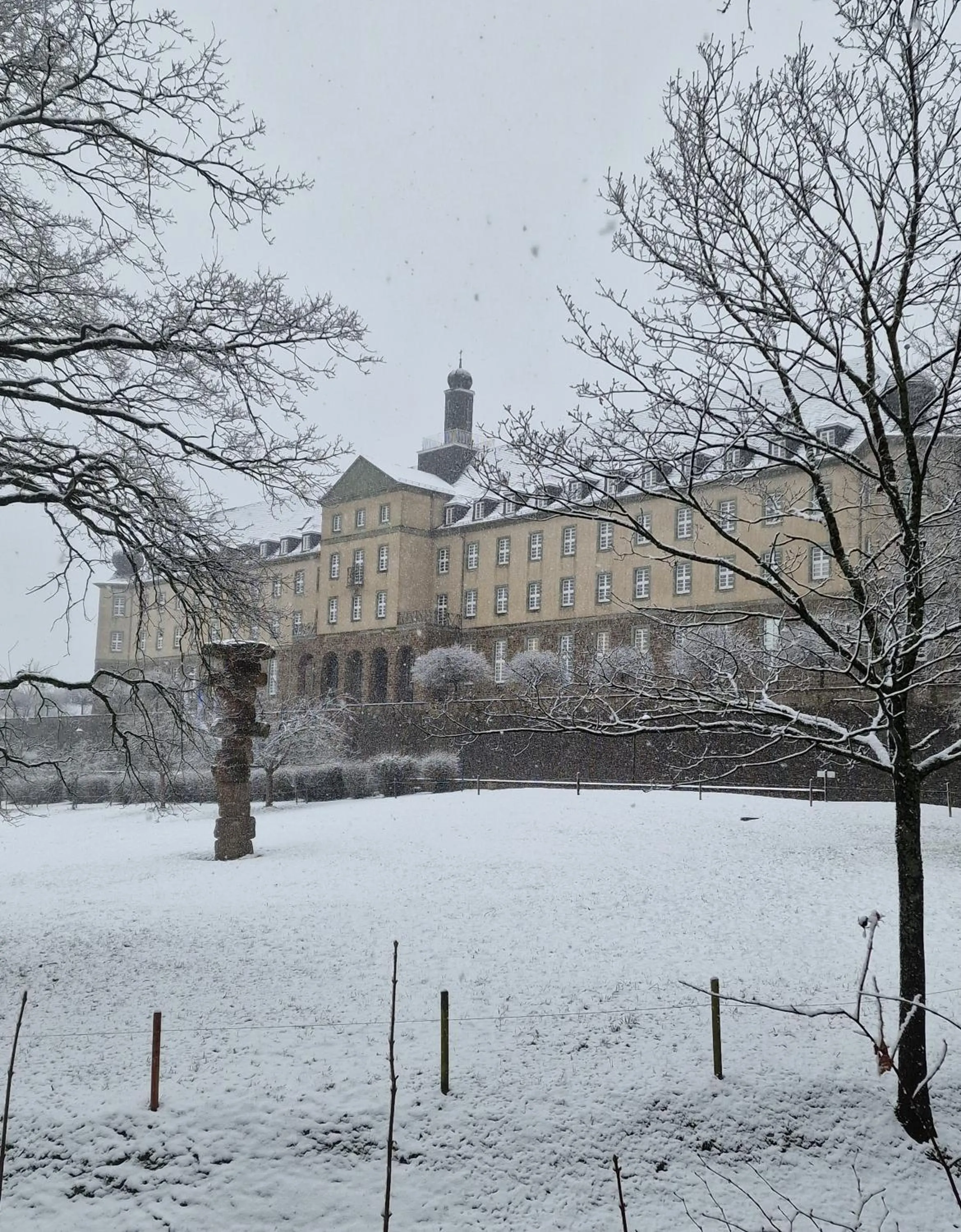 Property building in Kardinal Schulte Haus