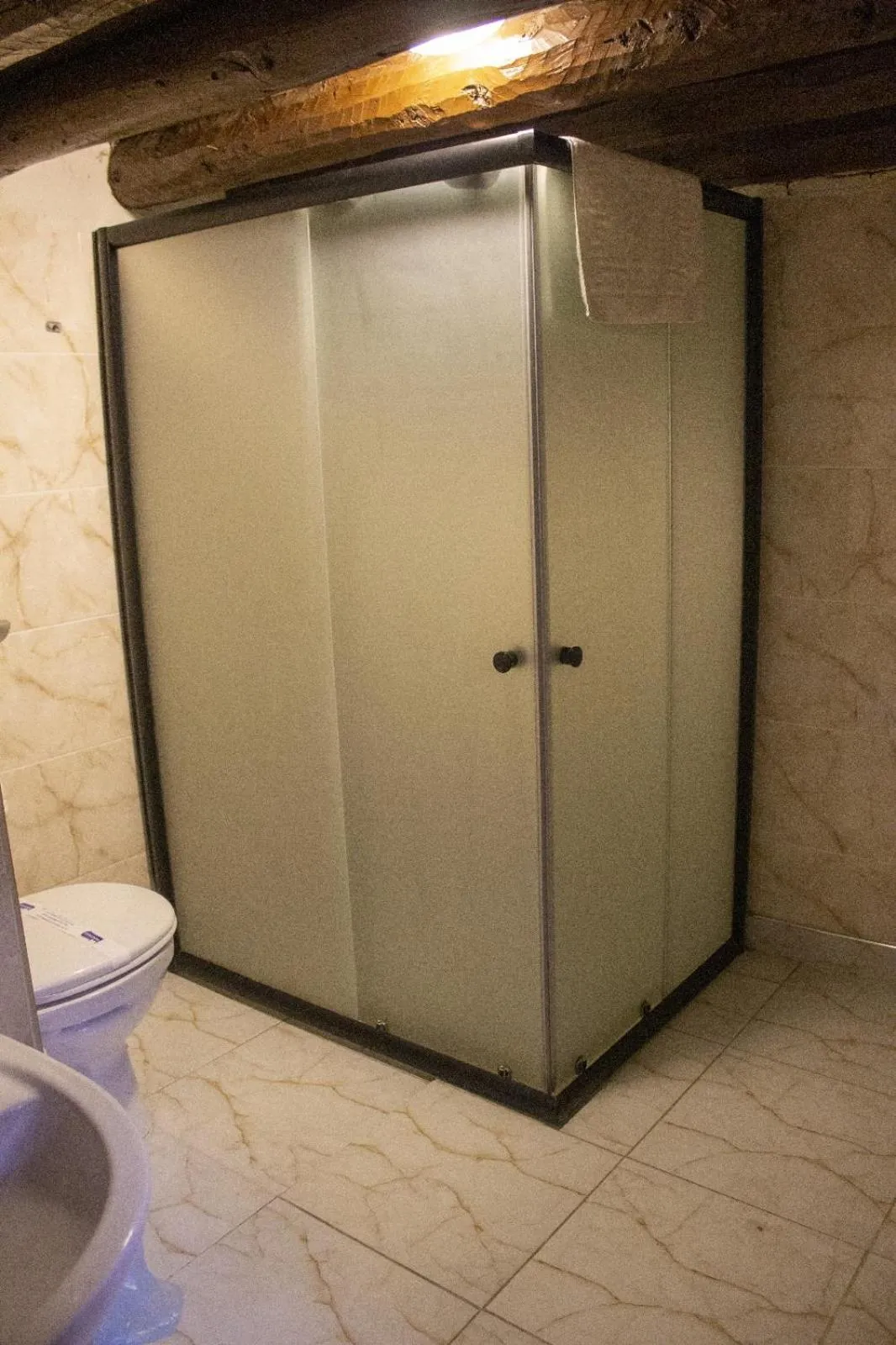 Bathroom in Şirvani Konağı