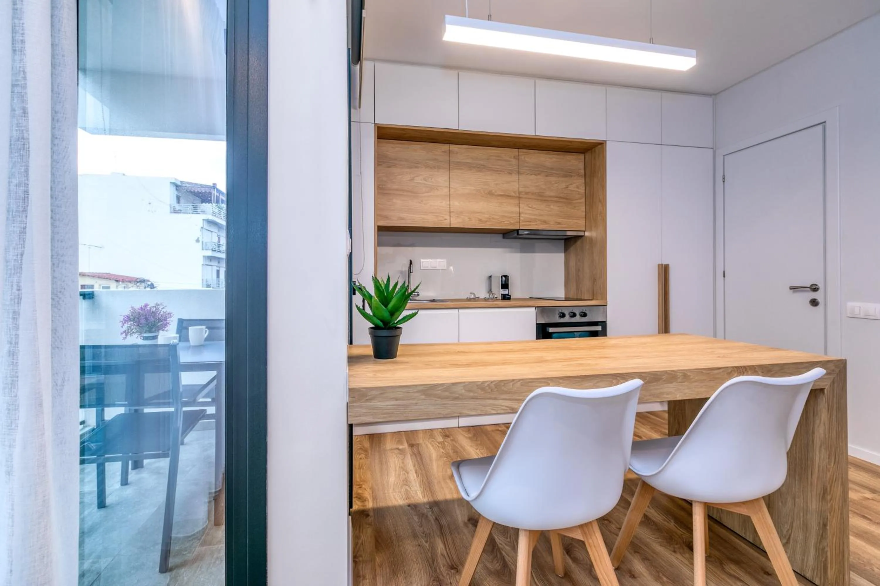 Photo of the whole room in δ193