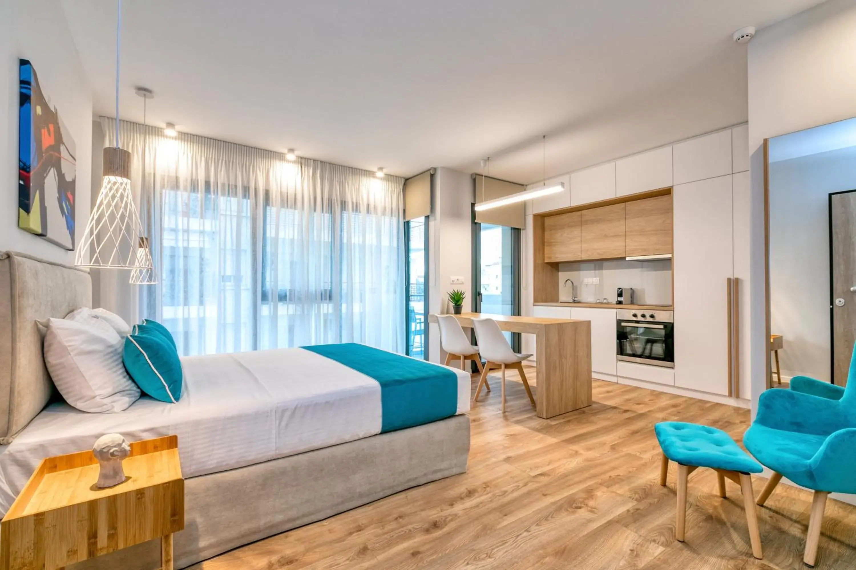 Deluxe Suite - single occupancy in δ193 Deluxe Suite - single occupancy in δ193