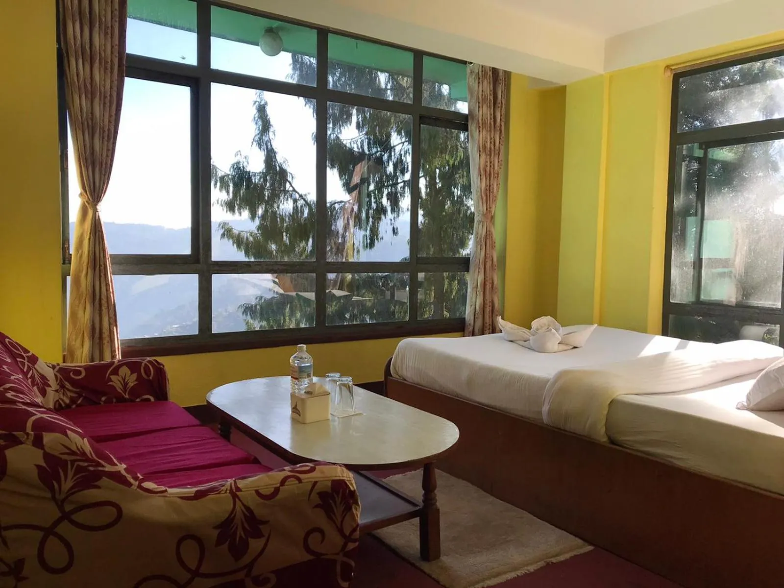 Photo of the whole room, Bed in Hotel New Dragon