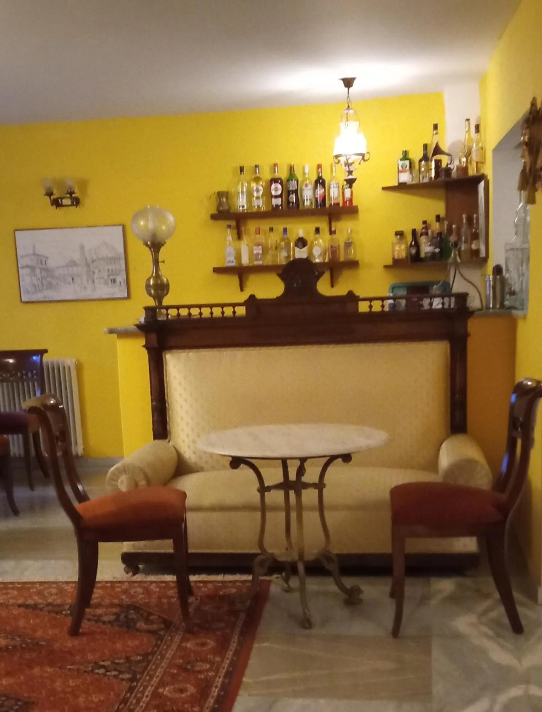 Breakfast in Byron Traditional Hotel