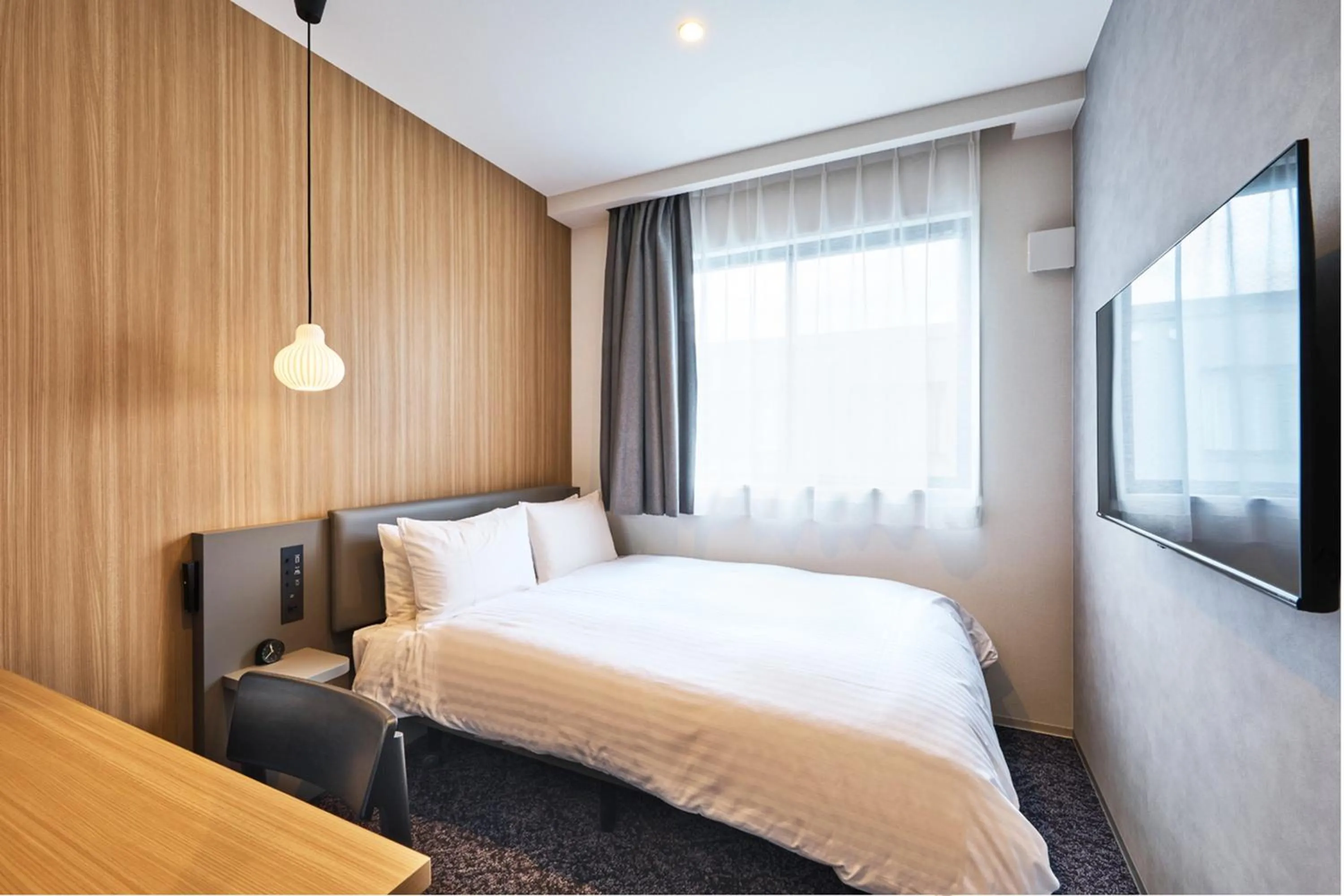 Bedroom, Bed in Hotel Pagong with M's