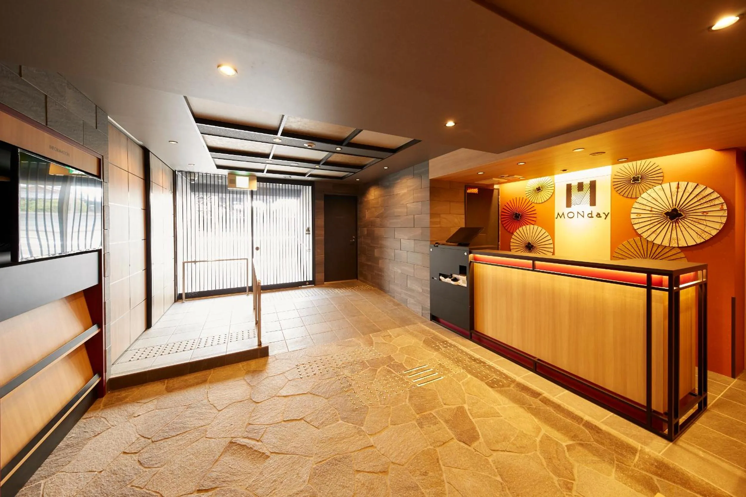 MONday Apart Premium KYOTO Station