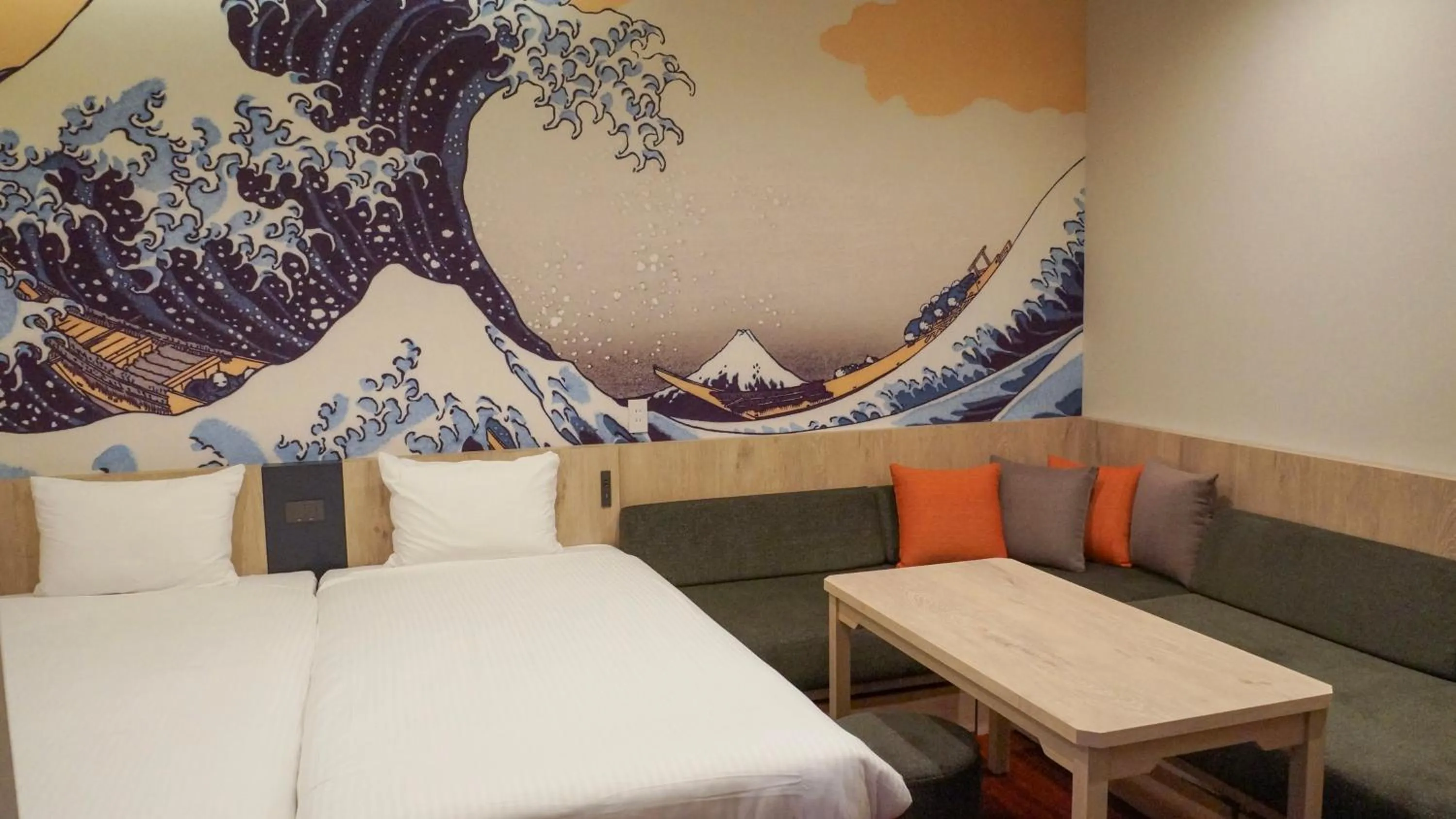 Bed in MONday Apart Premium KYOTO Station