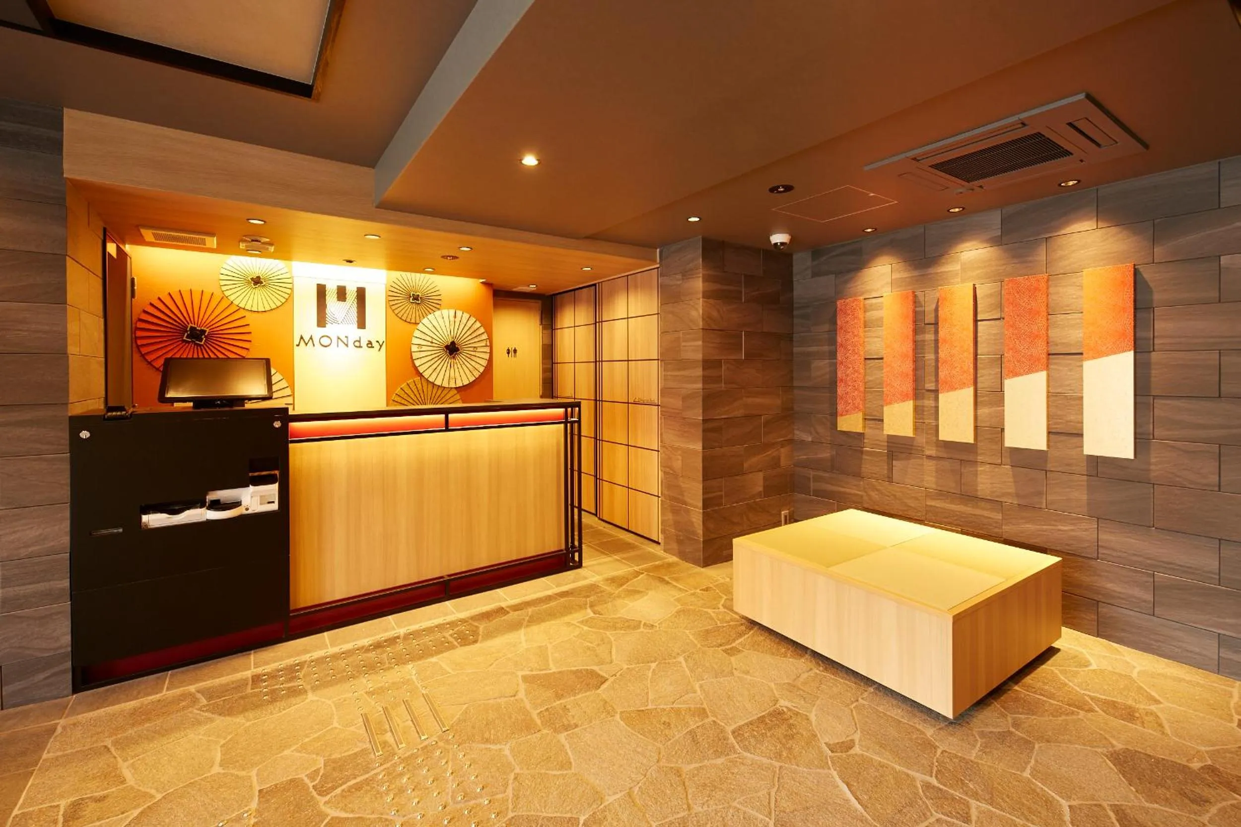 Lobby or reception in MONday Apart Premium KYOTO Station