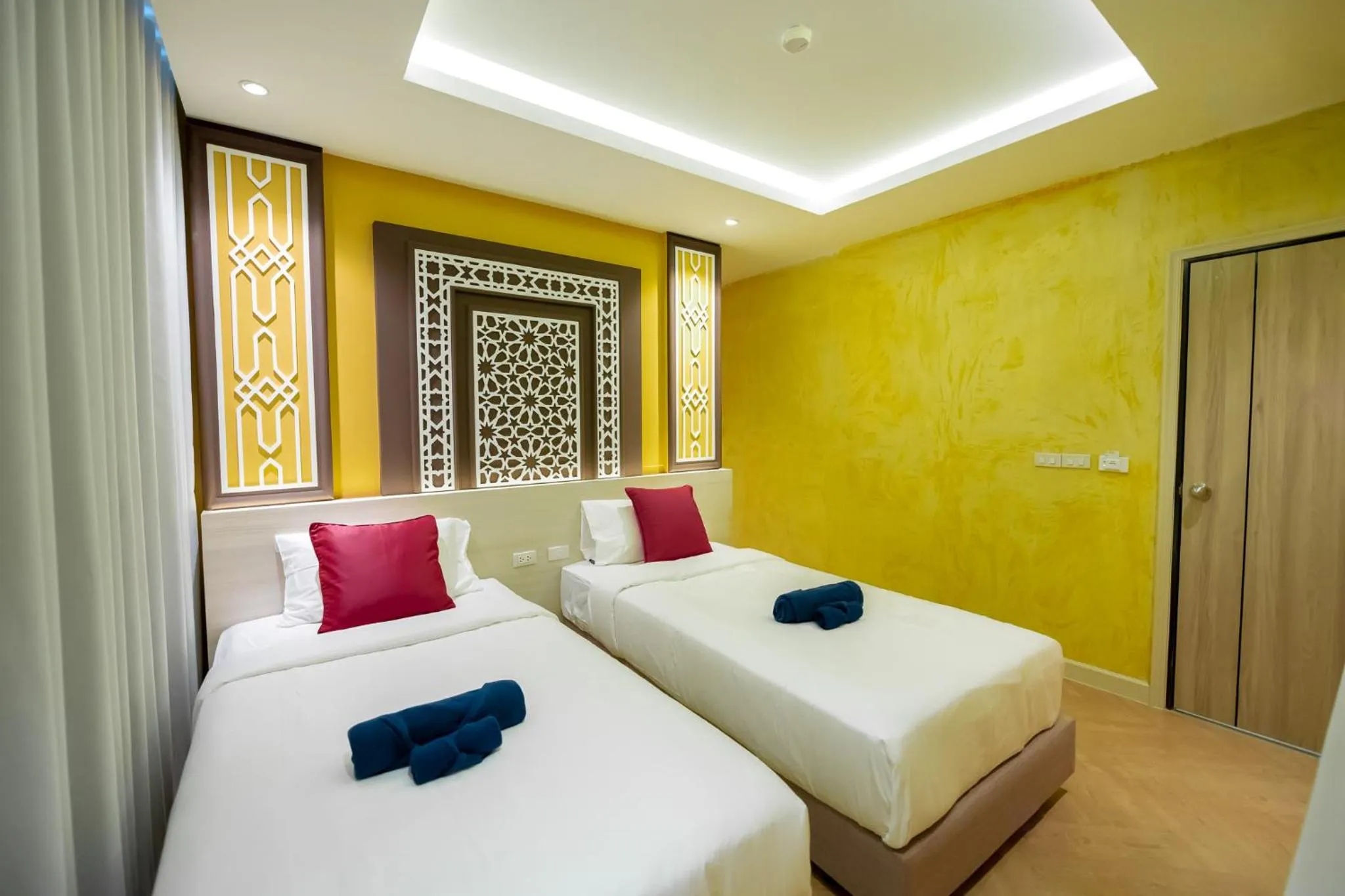 Bed in Le Maroc Hotel Patong