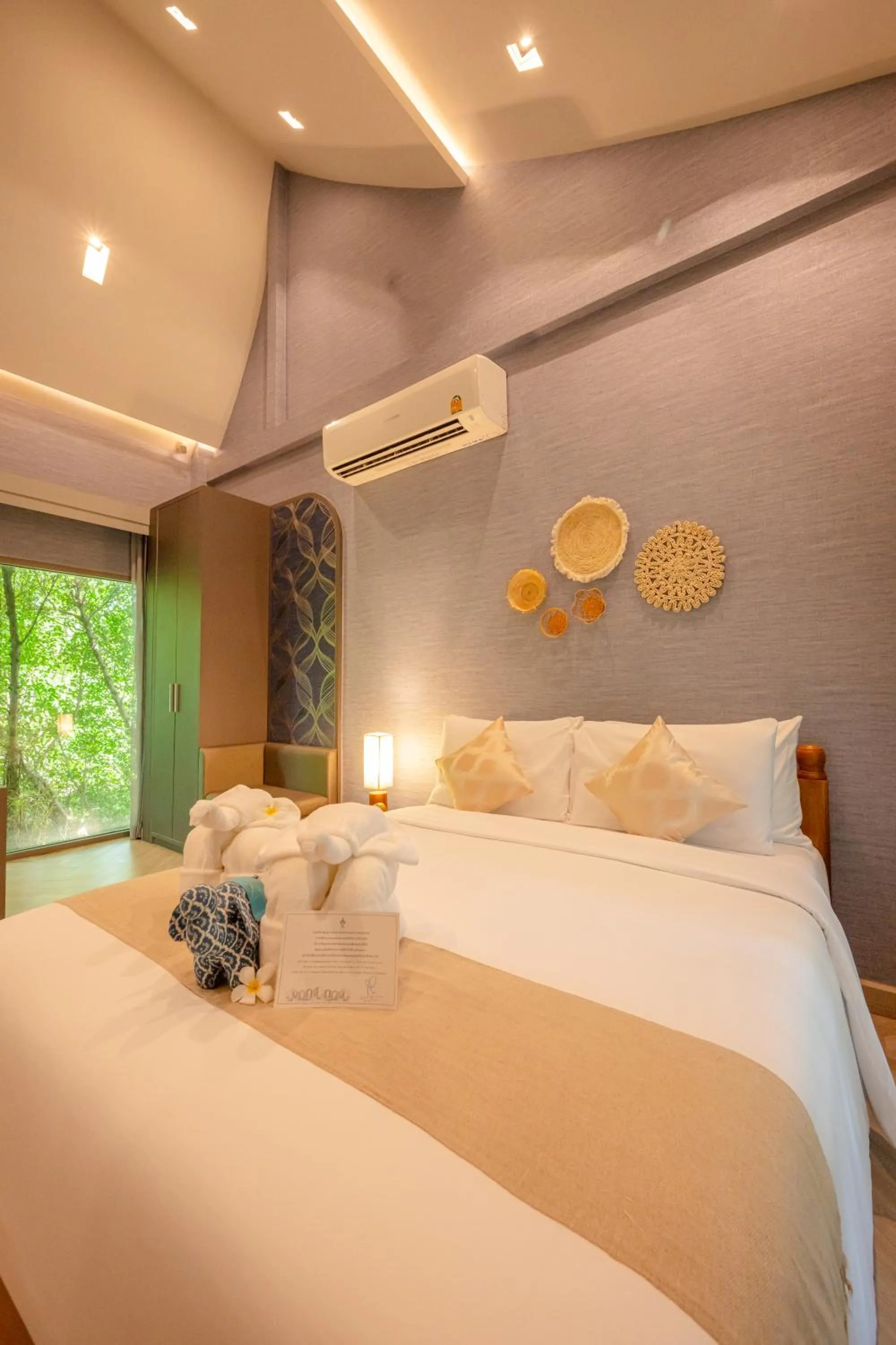 Bed in W1Bangkoknoi Hotel