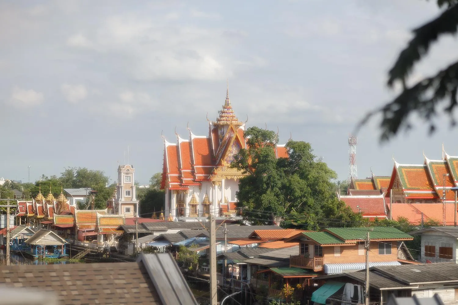 Neighbourhood in W1Bangkoknoi Hotel