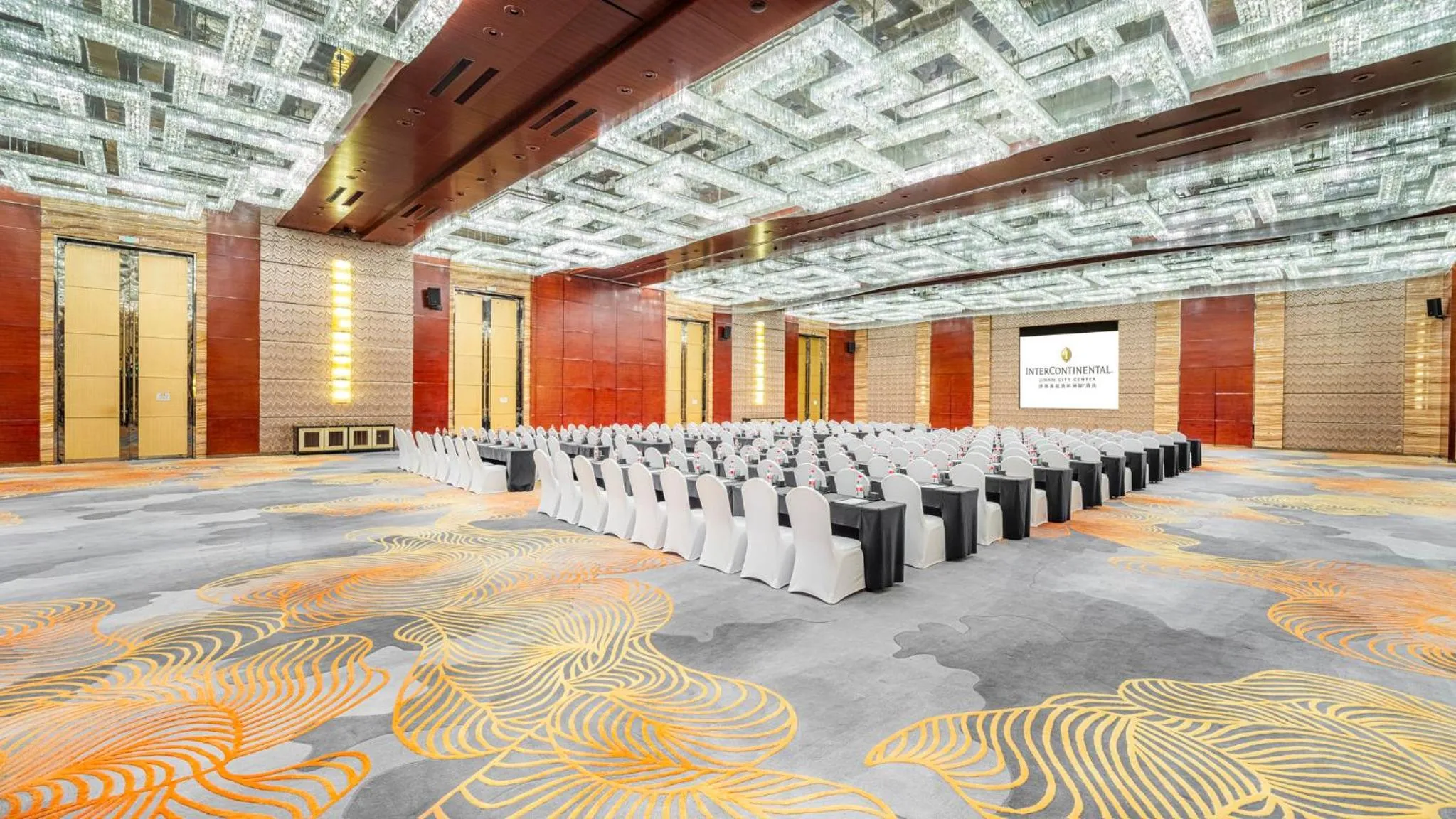 Meeting/conference room in Intercontinental Jinan City Center by IHG