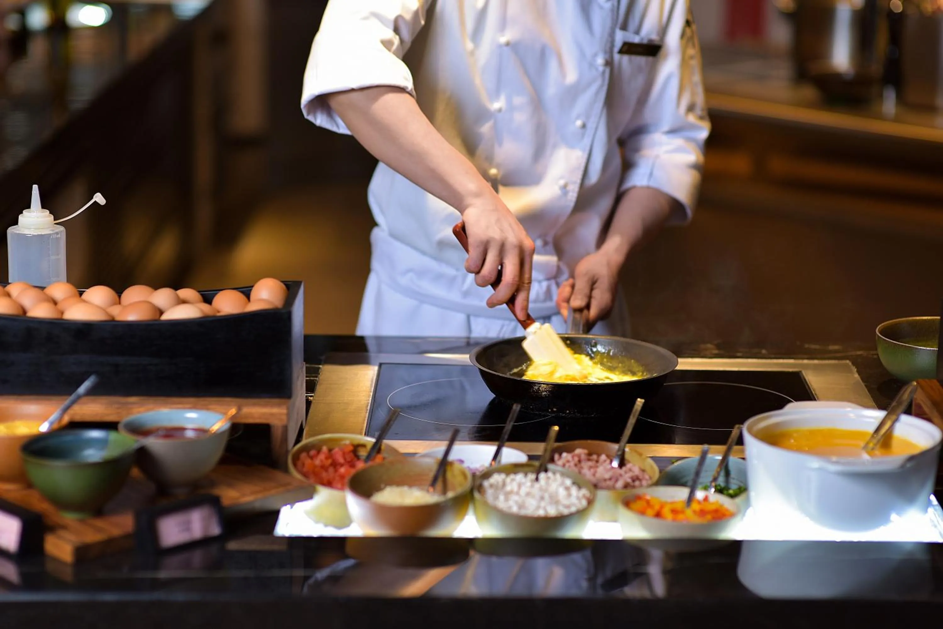 Restaurant/places to eat in Intercontinental Jinan City Center by IHG