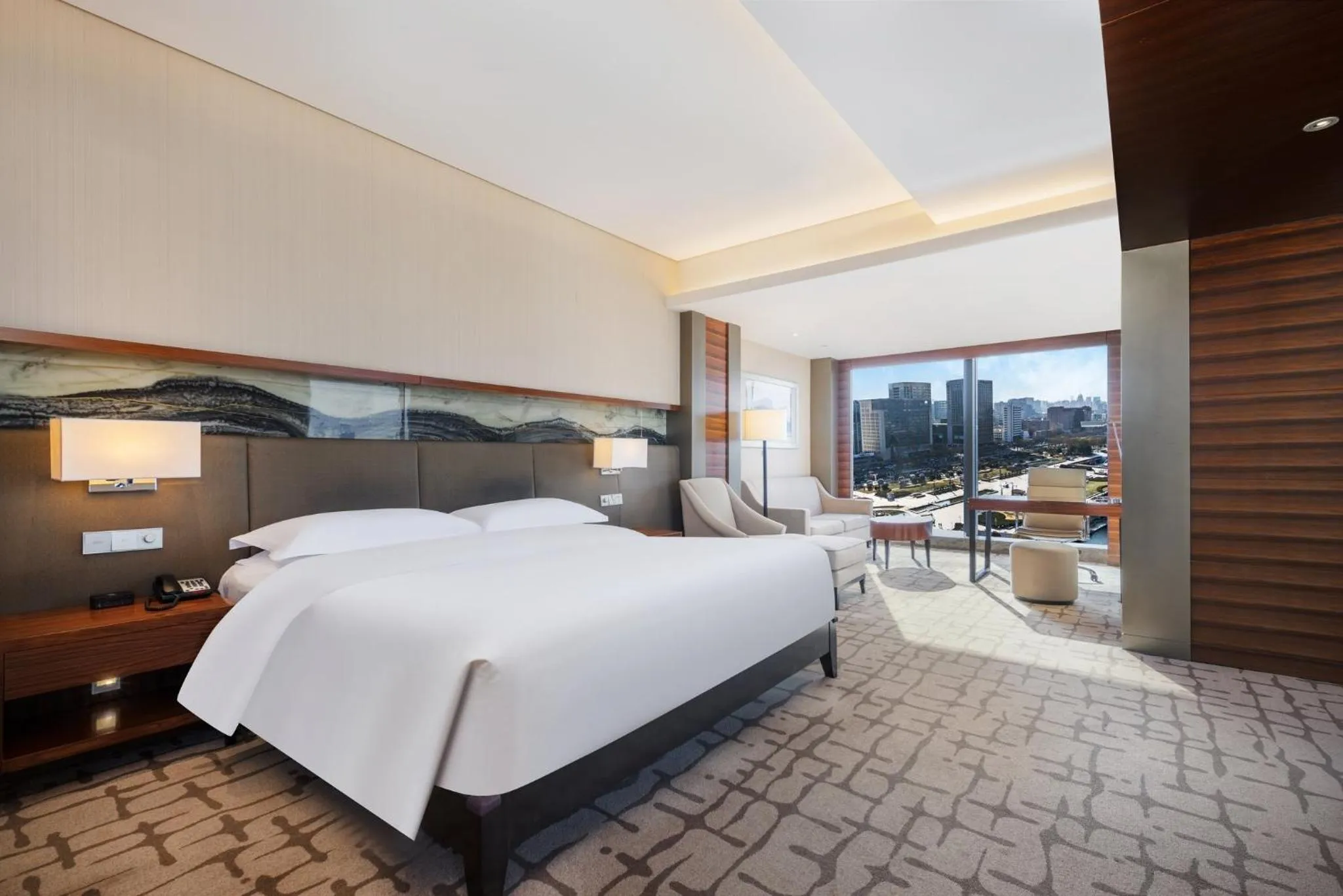 Photo of the whole room, Bed in Intercontinental Jinan City Center by IHG