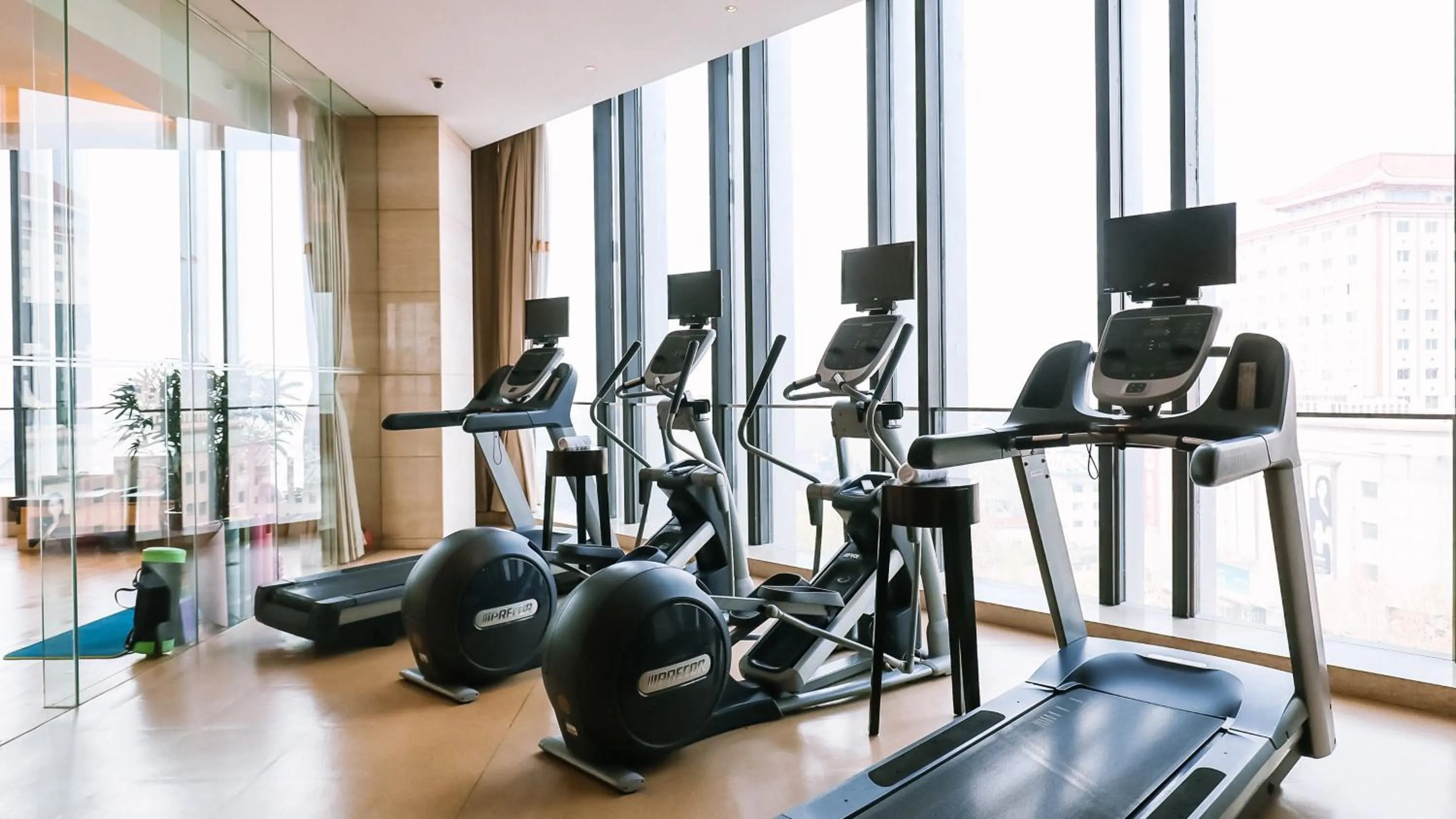 Fitness centre/facilities in Intercontinental Jinan City Center by IHG