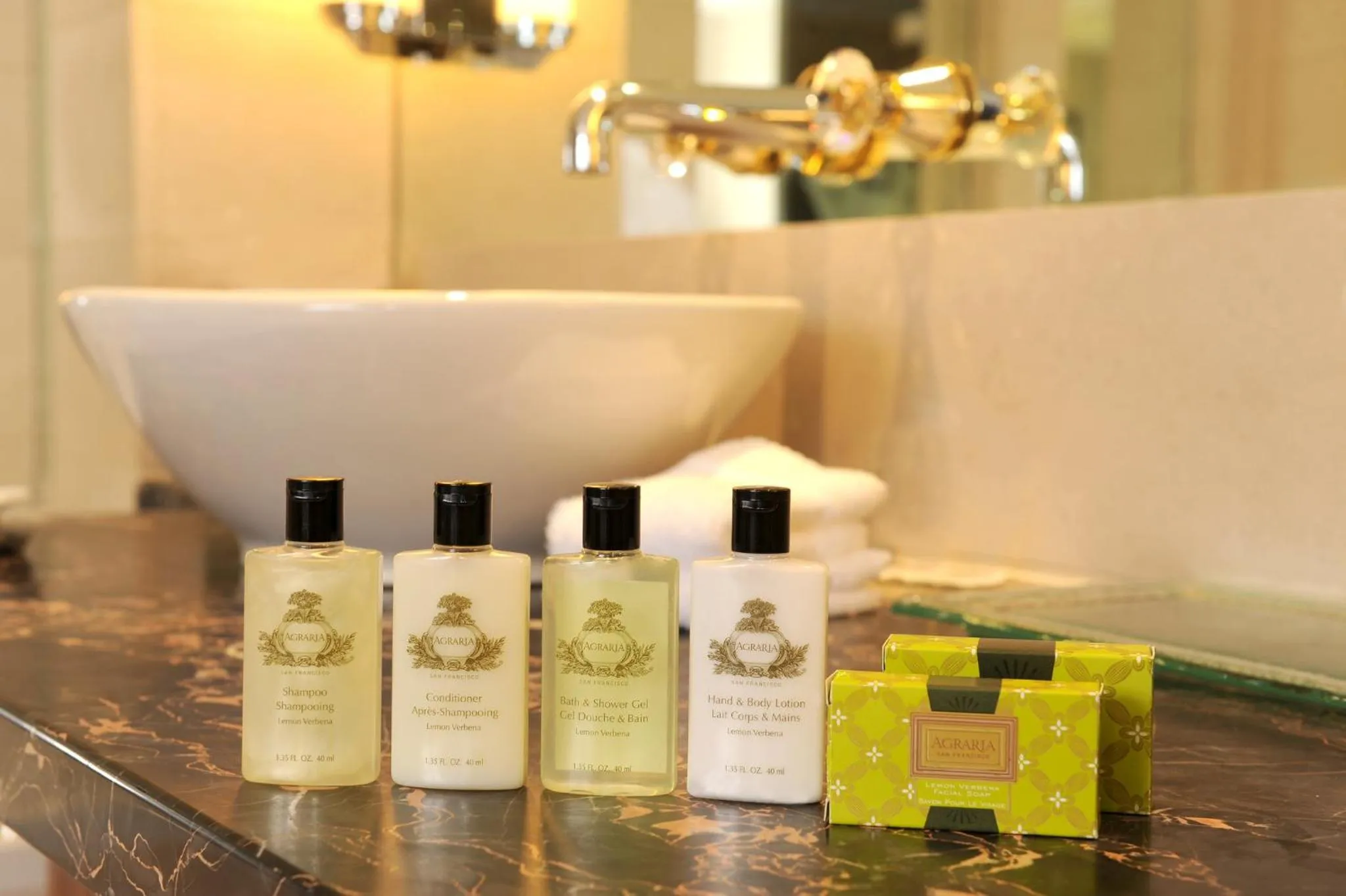 Photo of the whole room in Intercontinental Jinan City Center by IHG