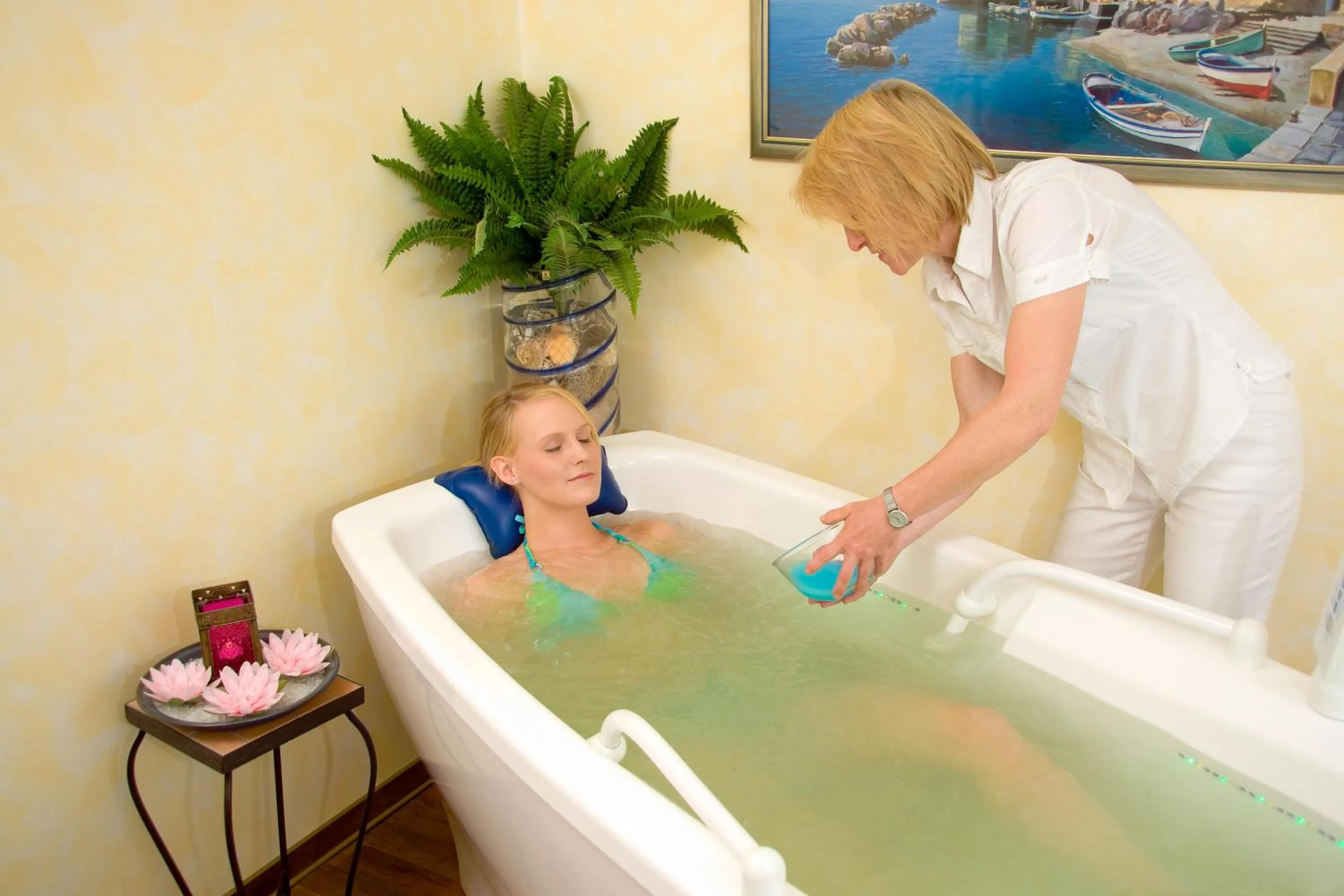 Hot Tub in Hotel & Apartments Leugermann