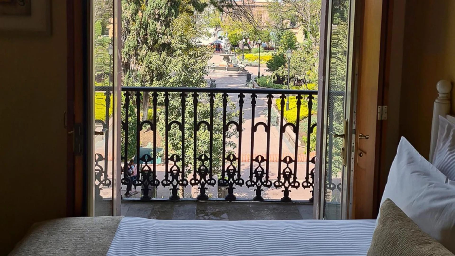 Balcony/Terrace, Bed in Gran Hotel de Querétaro
