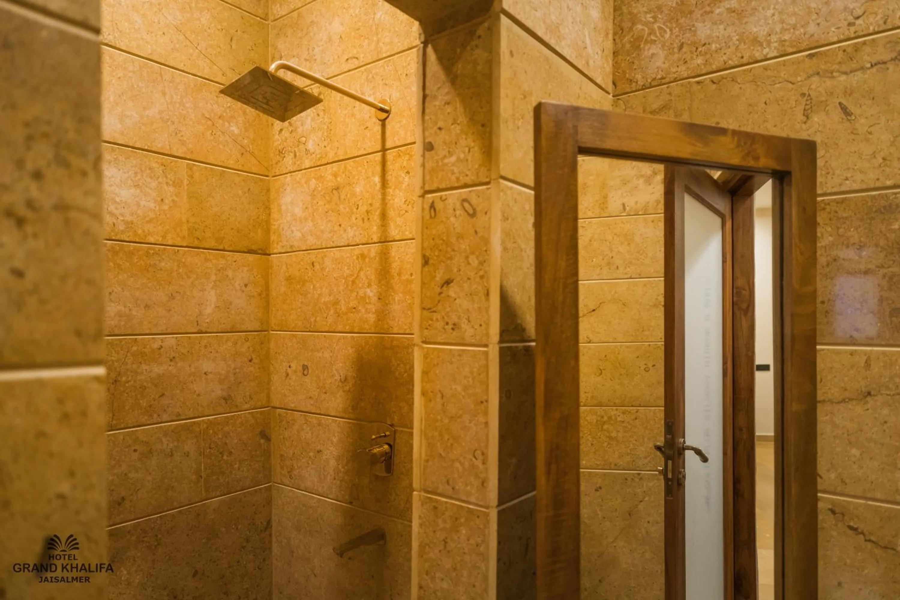 Bathroom in Hotel Grand Khalifa