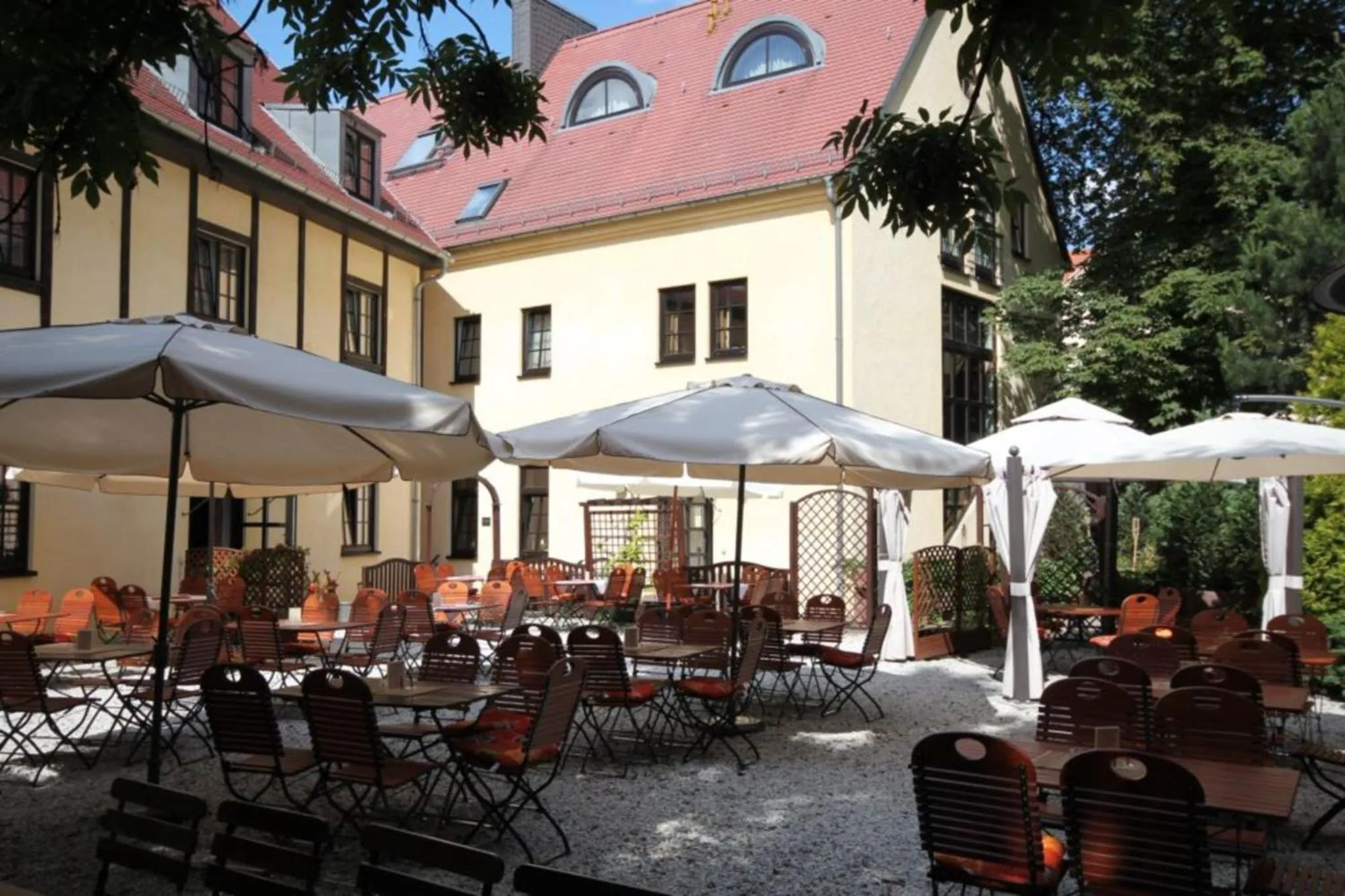 Property building in Hotel & Restaurant Klosterhof