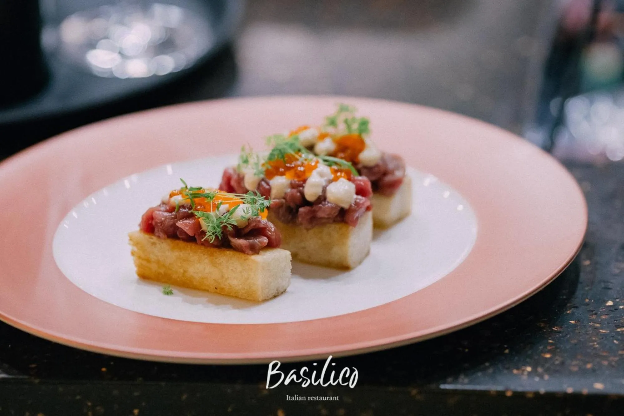 Restaurant/places to eat in Time Hotel&SPA