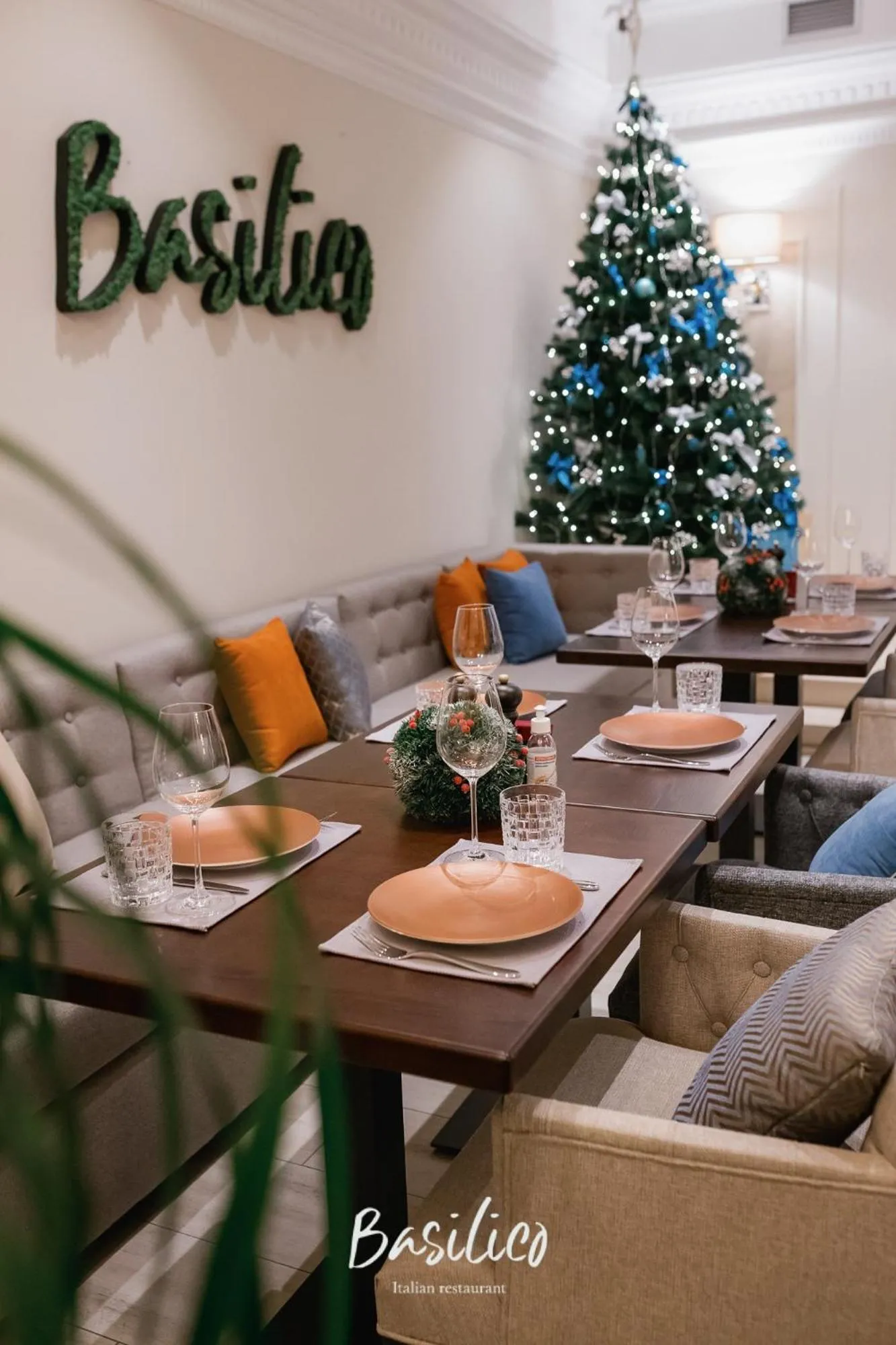 Restaurant/places to eat in Time Hotel&SPA