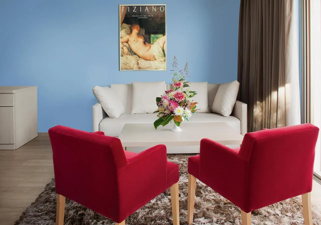 Photo of the whole room in Hotel Ascona