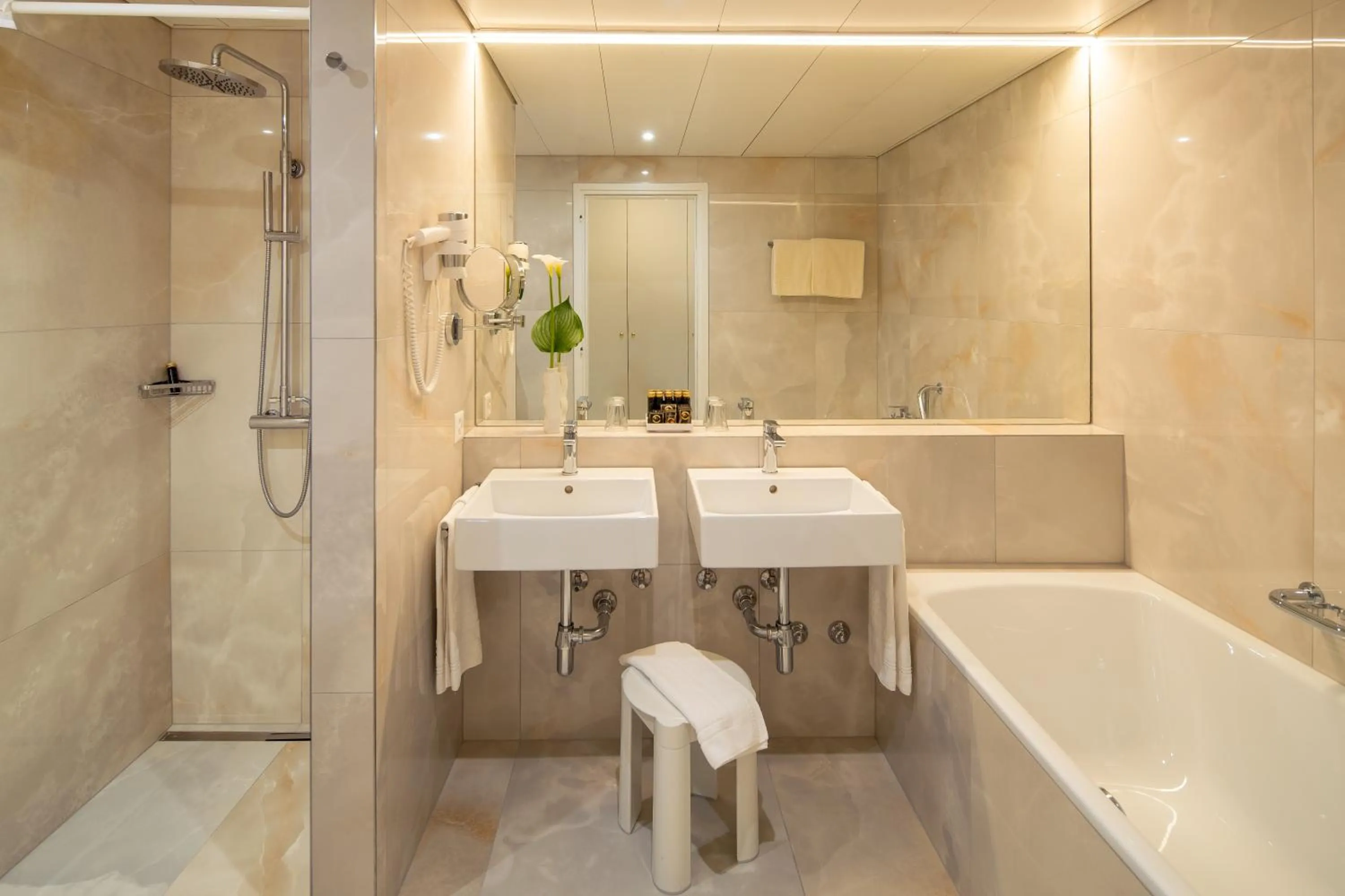 Bath in Hotel Ascona