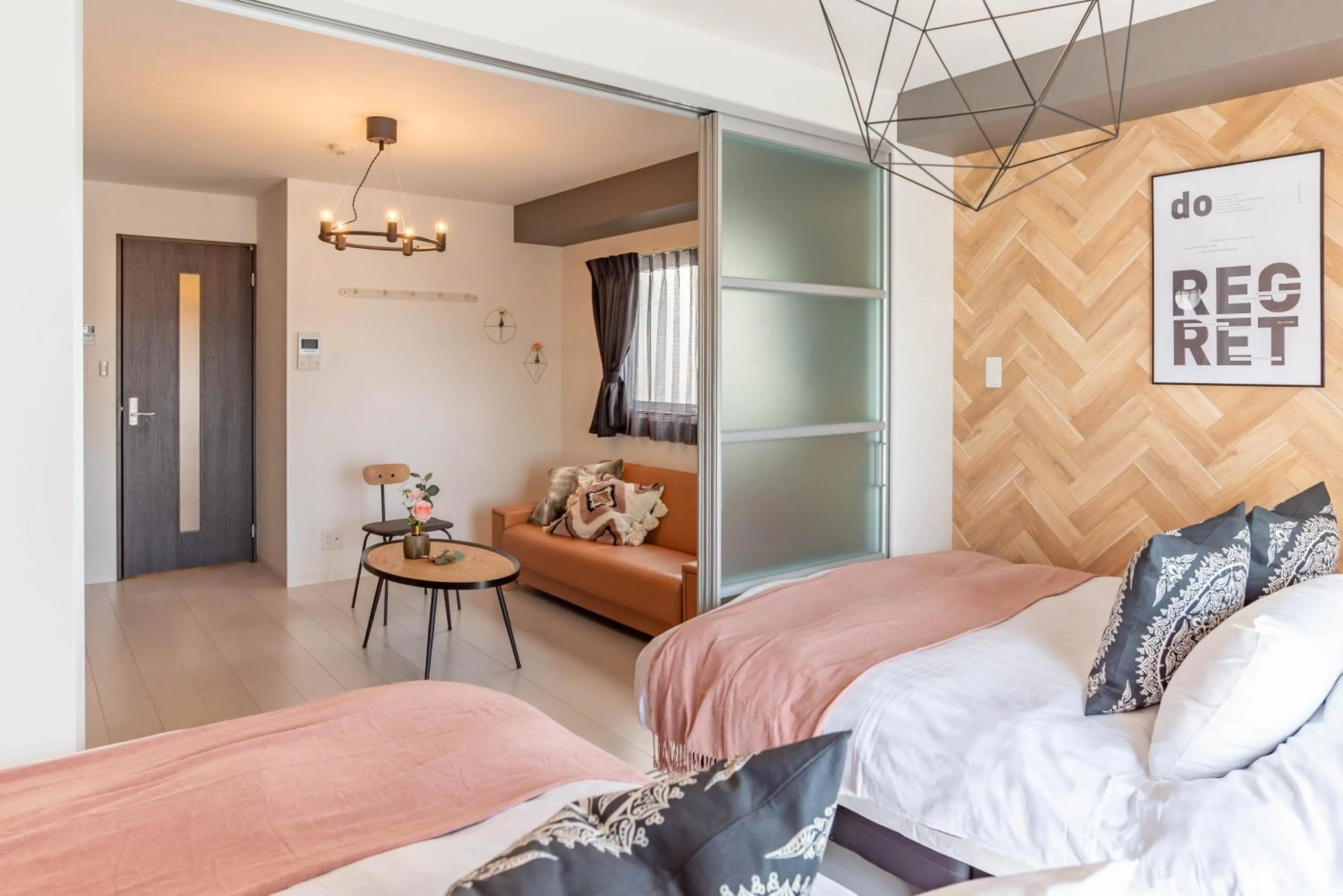 Bedroom, Bed in Bijou Suites Bloom