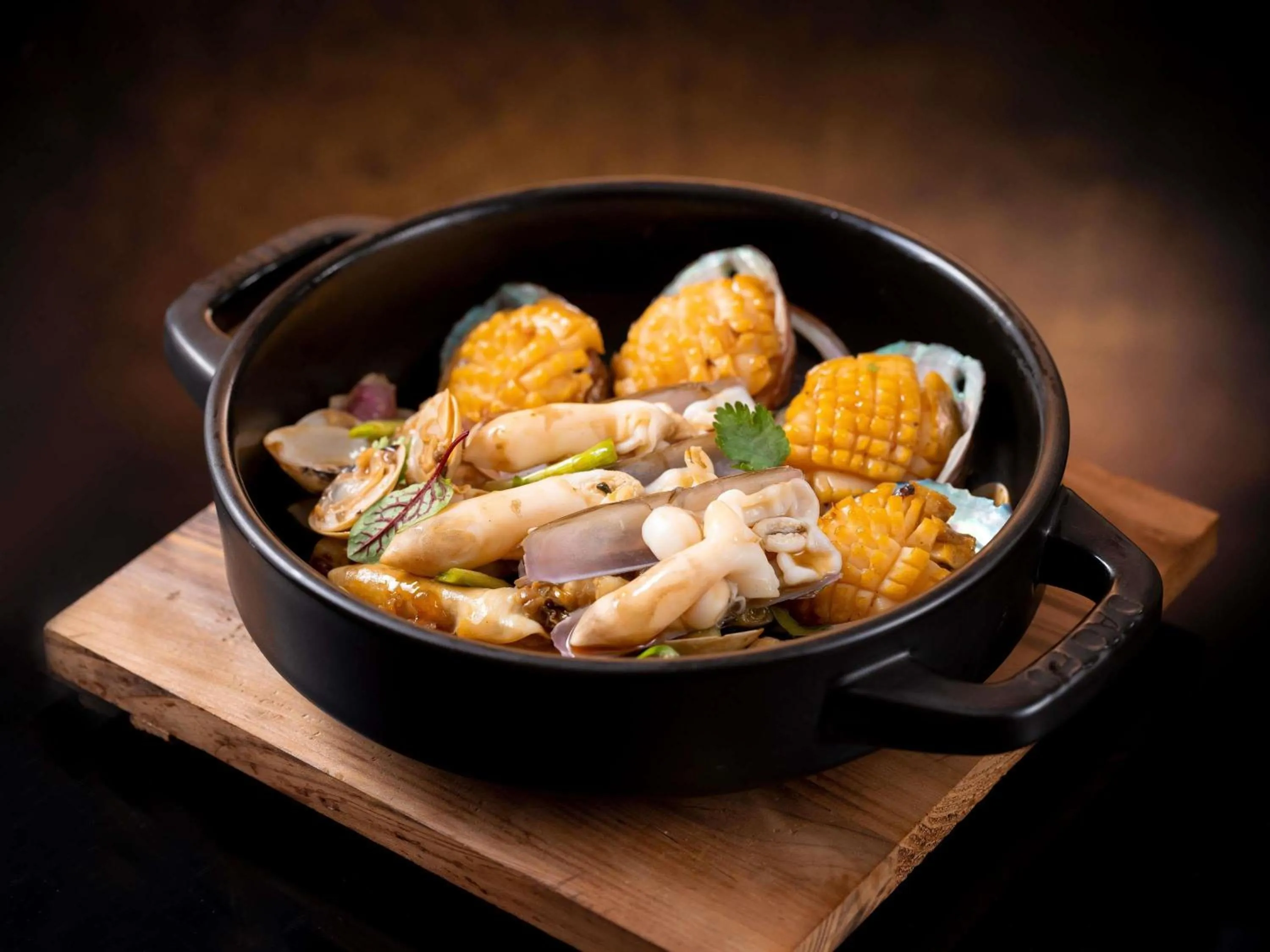 Restaurant/places to eat in Pullman Guangzhou Baiyun Airport - Free Shuttle Bus & Official Registration Agency during Canton Fair